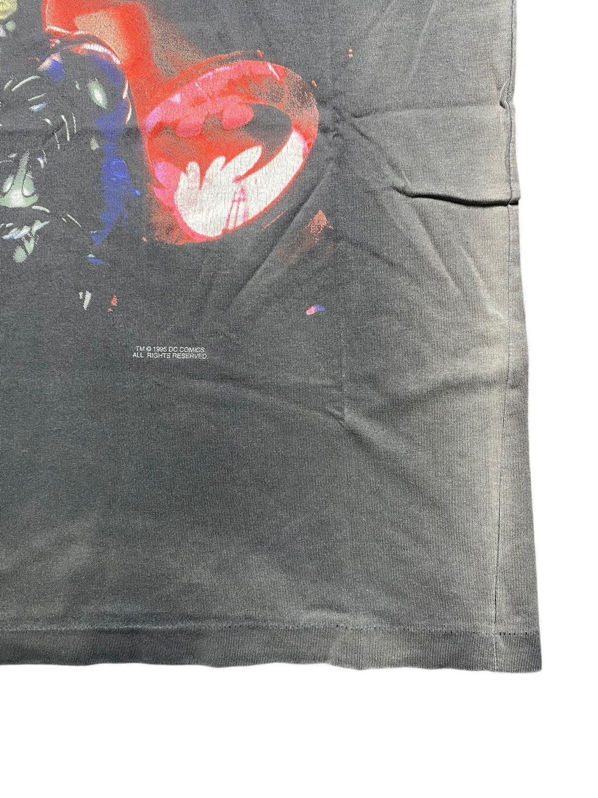 Vintage VINTAGE BATMAN 1995 DC COMIC FADED Size US XXS / EU 40 - 5 Thumbnail