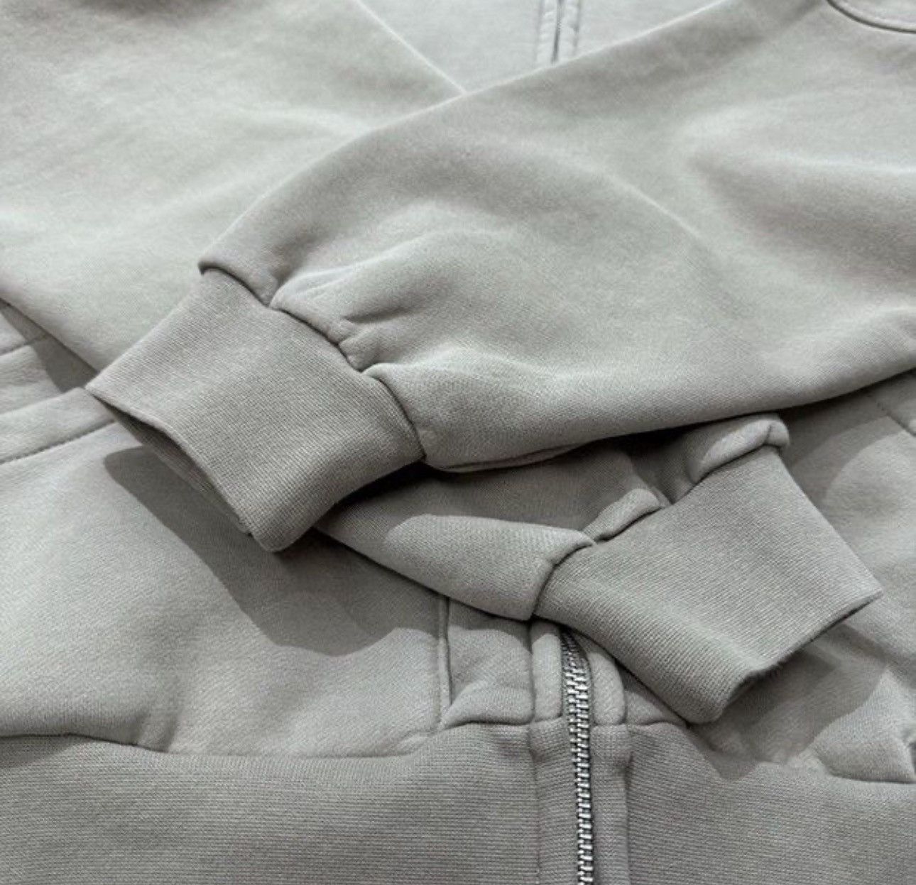 Japanese Brand Zippered Fleece Hoodie Rare Design Pockets Hoodie Size US L / EU 52-54 / 3 - 5 Thumbnail