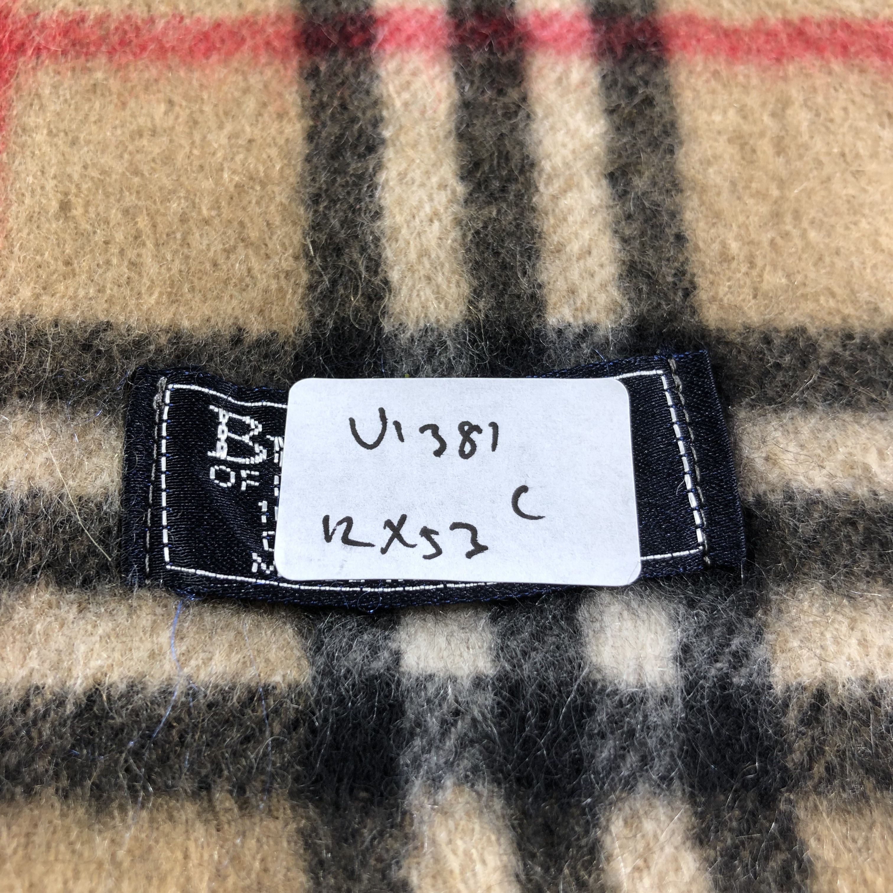 Burberry Burberrys Tan Nova Check Cashmere Scarf Muffler V1381 Size ONE SIZE - 6 Thumbnail