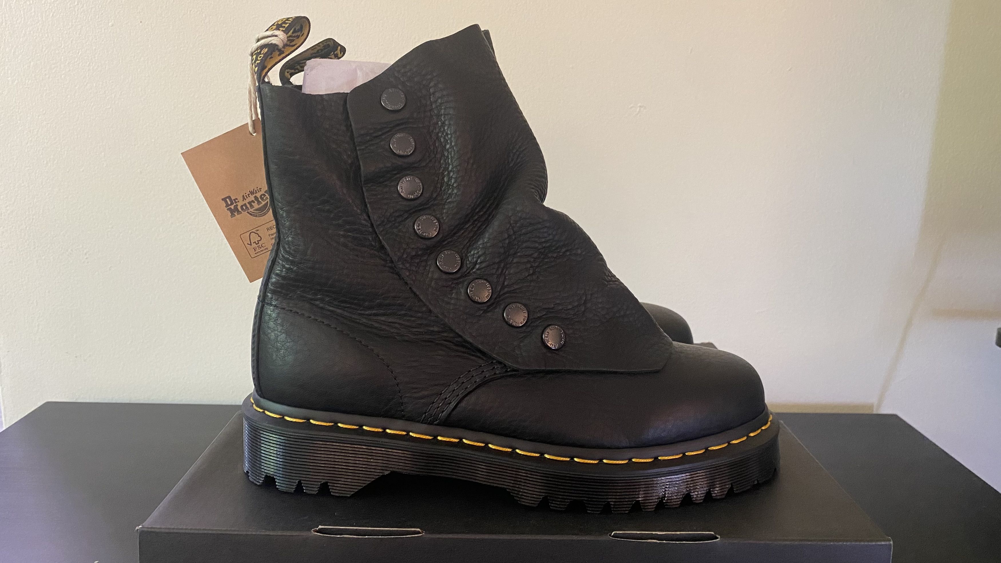 Dr. Martens × Yohji Yamamoto LIMI feu × Dr. Martens DOT BUTTON BOOTS Size US 9 / IT 39 - 5 Thumbnail