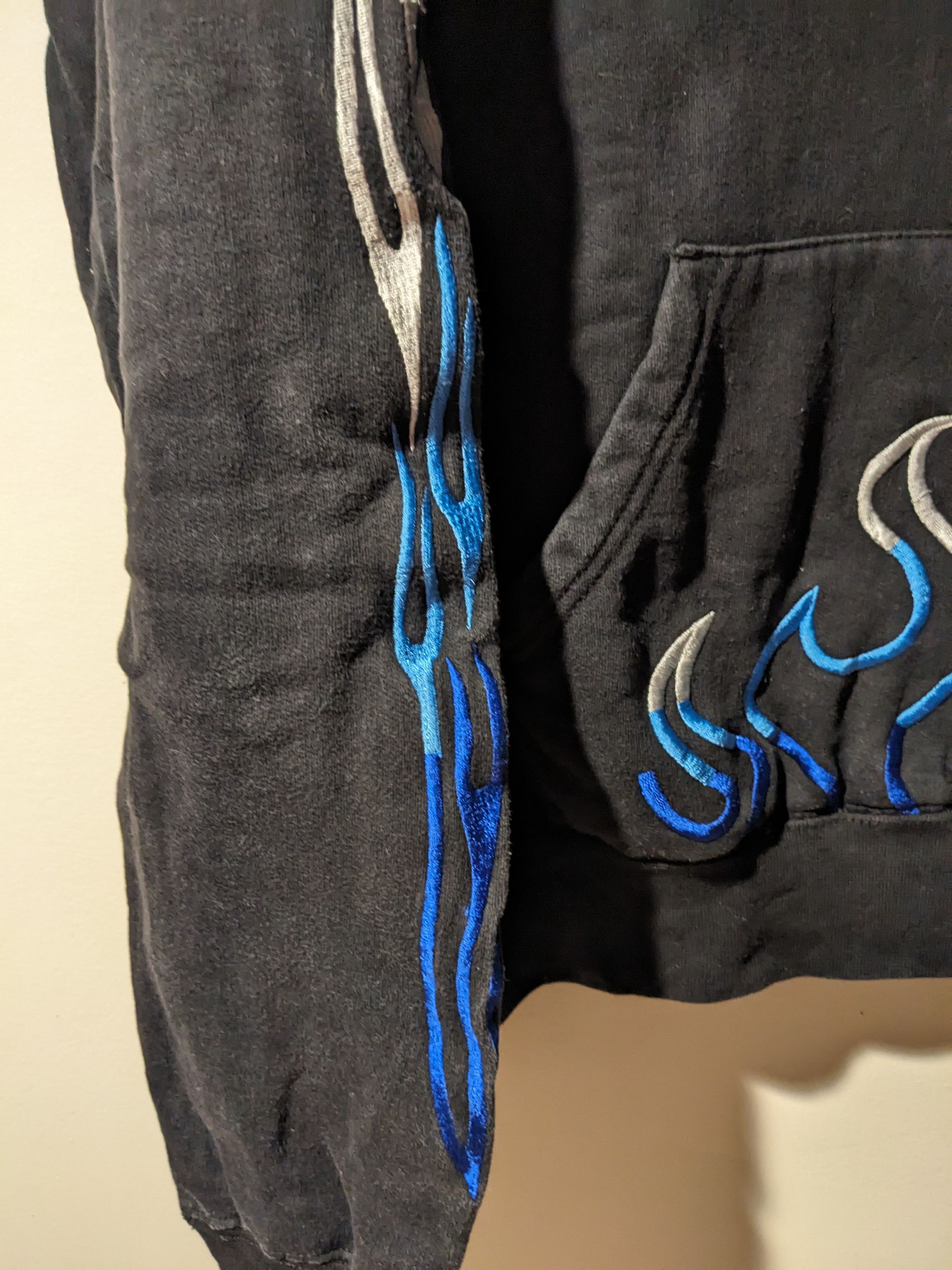 Harley Davidson Vintage Y2K Biker's Edge Flames Logo Embroidery Hoodie Size US XL / EU 56 / 4 - 4 Thumbnail
