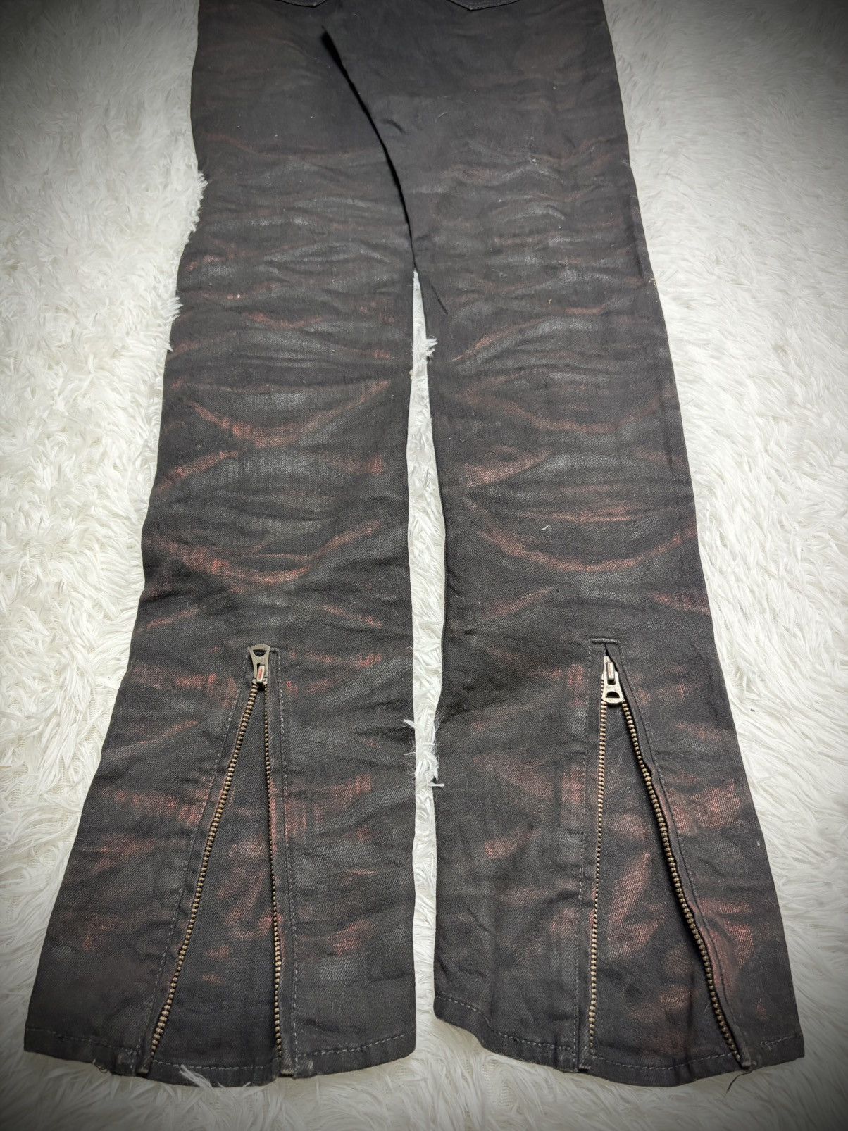 If Six Was Nine Rare Civarize waxed luster flared jeans Size US 31 - 9 Thumbnail
