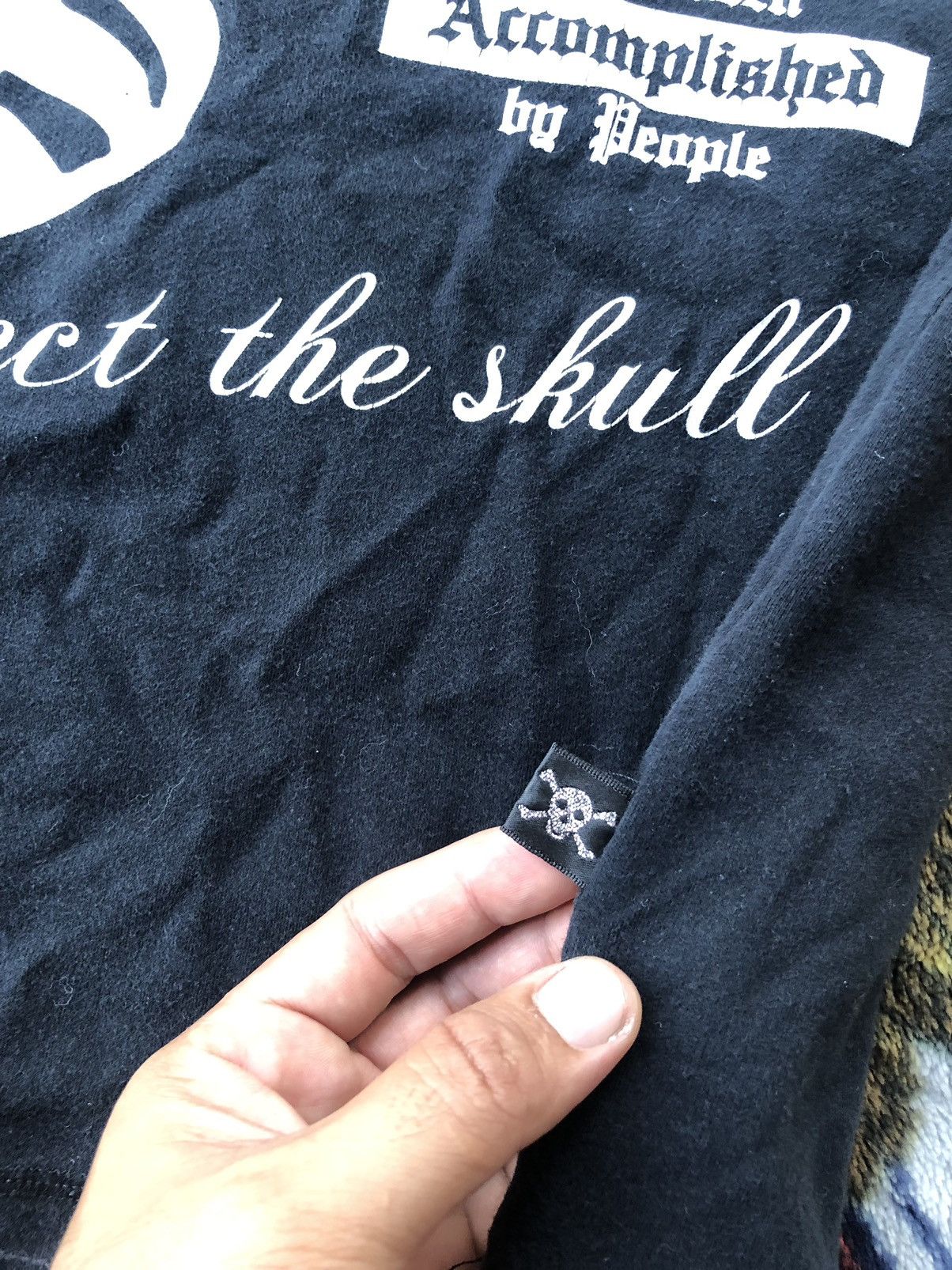 Japanese Brand Vintage Batsu Studio Skull Design Tee Size US L / EU 52-54 / 3 - 8 Thumbnail