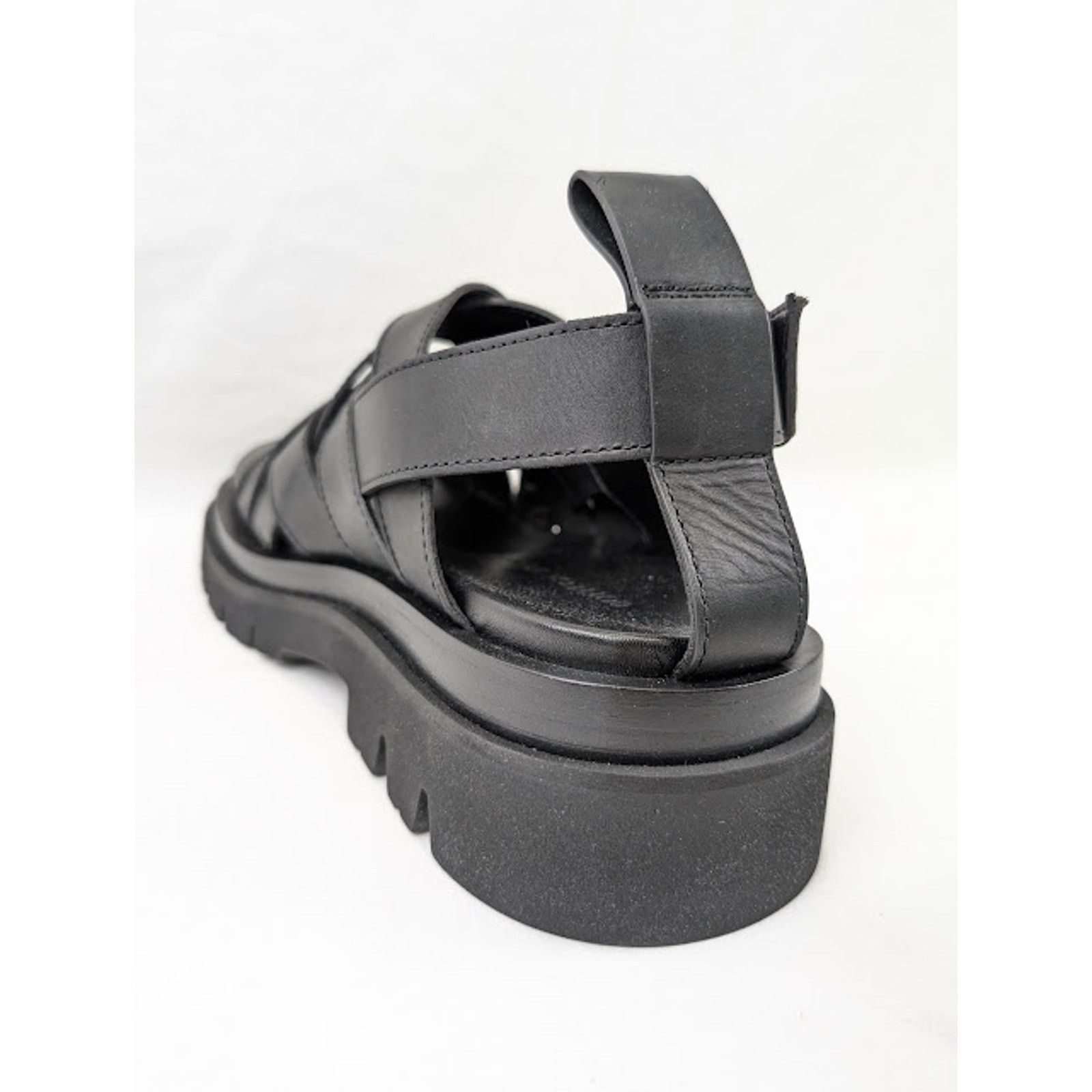 Bottega Veneta o1rshd1 Lug Sandal Military Calf in Black Size US 9 / EU 42 - 11 Thumbnail