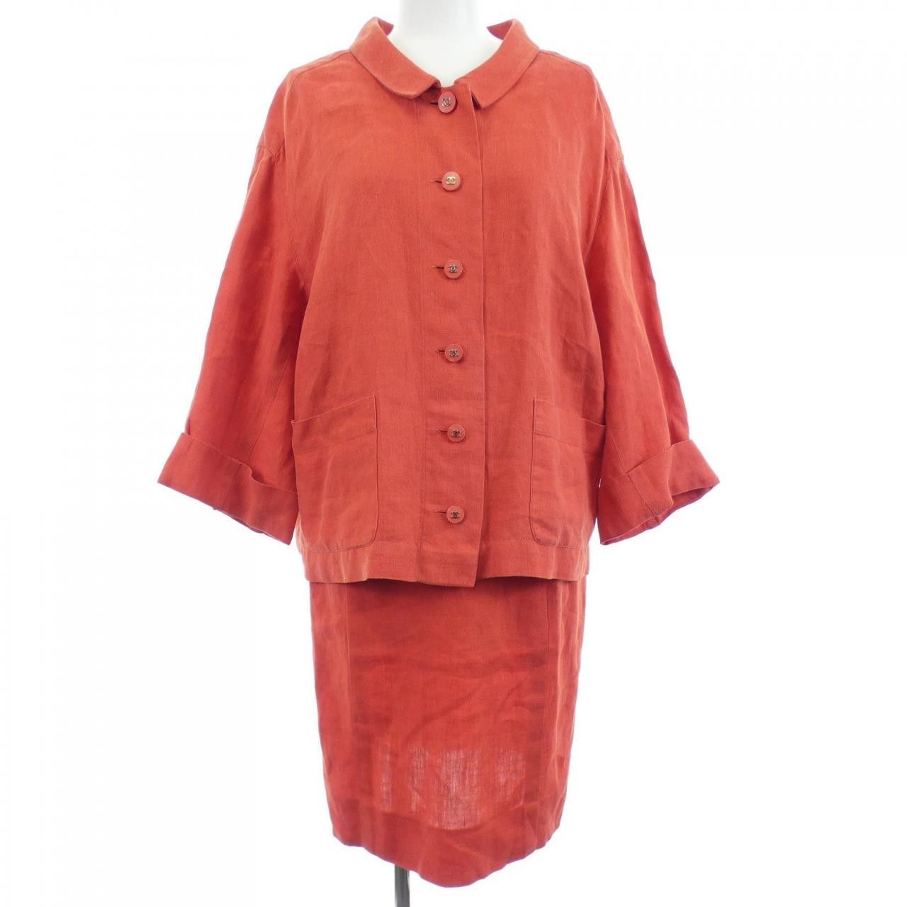 Chanel Chanel Chanel Setup Textile Suits P07000V04682 DUTY FREE for USA Size ONE SIZE - 1 Thumbnail