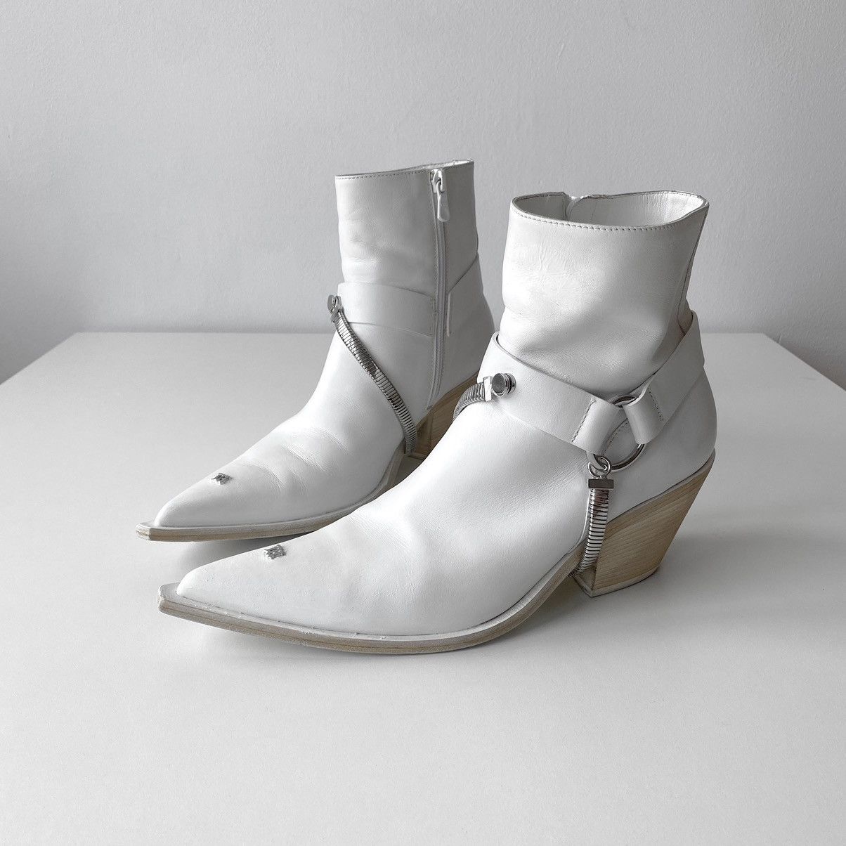 Misbhv white leather cowboy western boots