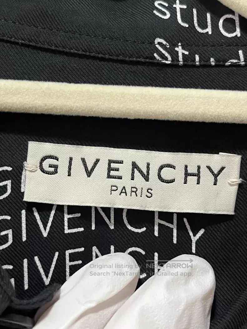 Givenchy Givenchy Bullet screen printed shirt Size US L / EU 52-54 / 3 - 4 Thumbnail