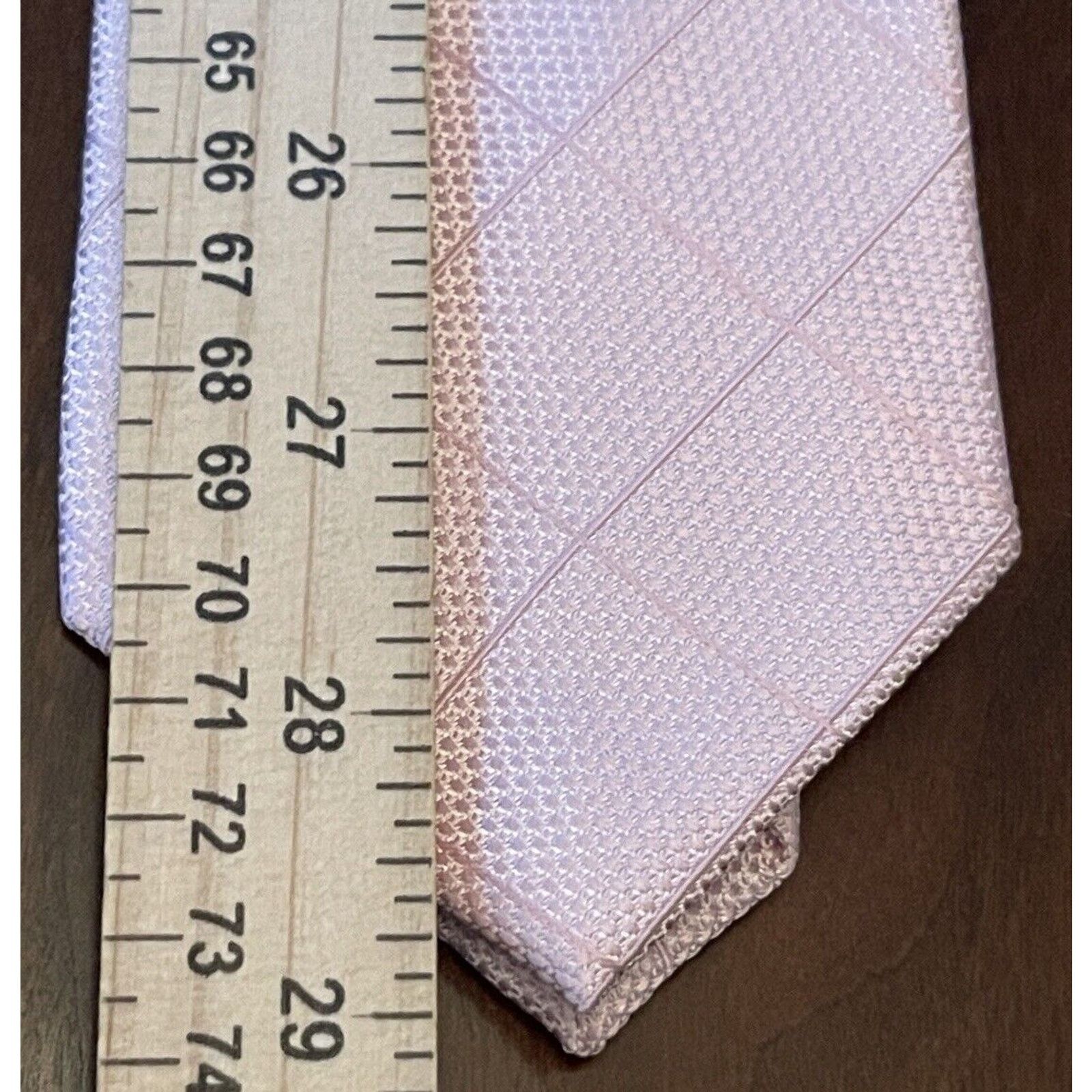 Saddlebred Saddlebred Pink 55% Polyester 45% Silk Made In China Size ONE SIZE - 5 Thumbnail