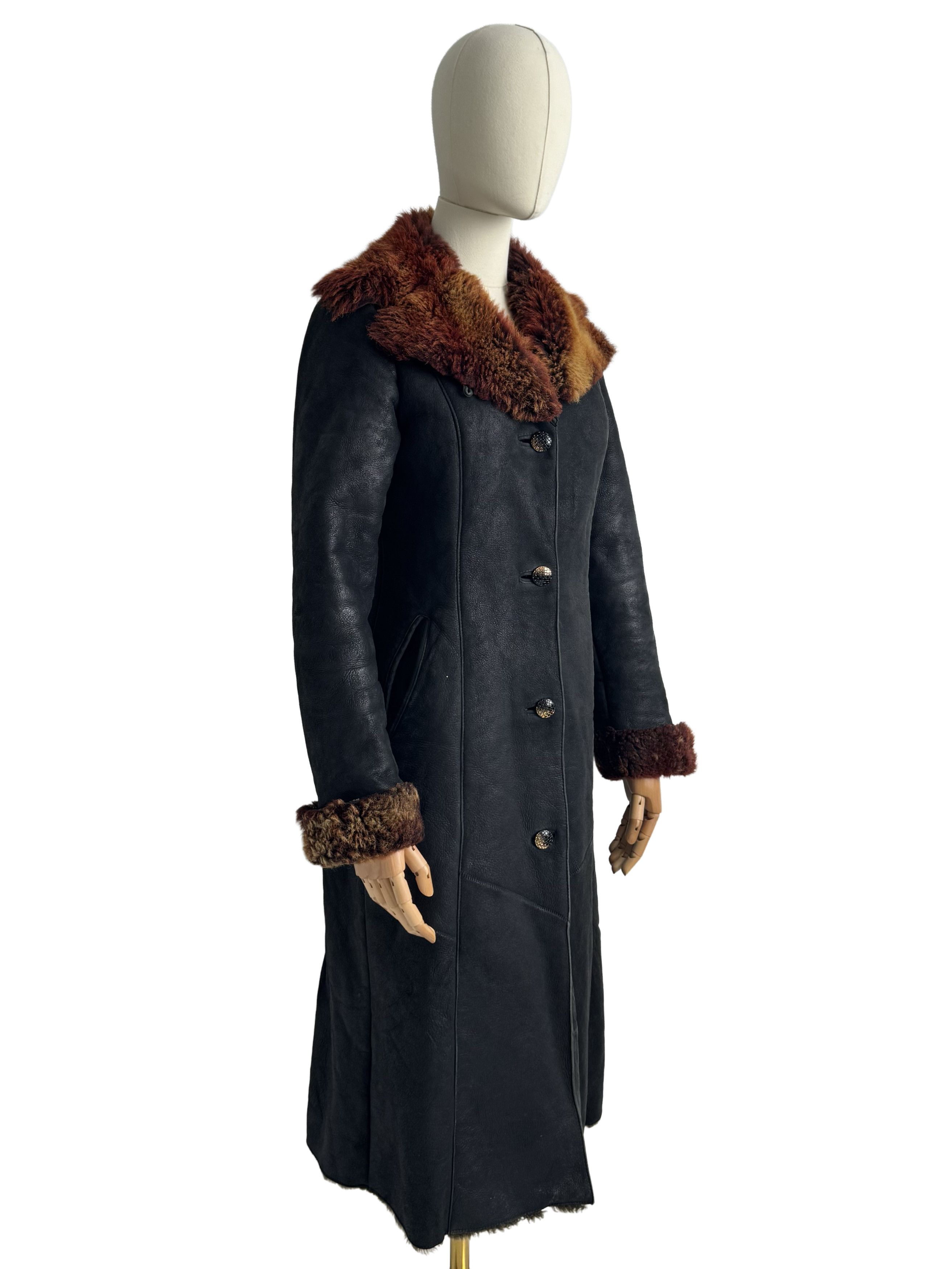 Vintage Vintage Real Sheepskin Coat Size XS / US 0-2 / IT 36-38 - 1 Thumbnail