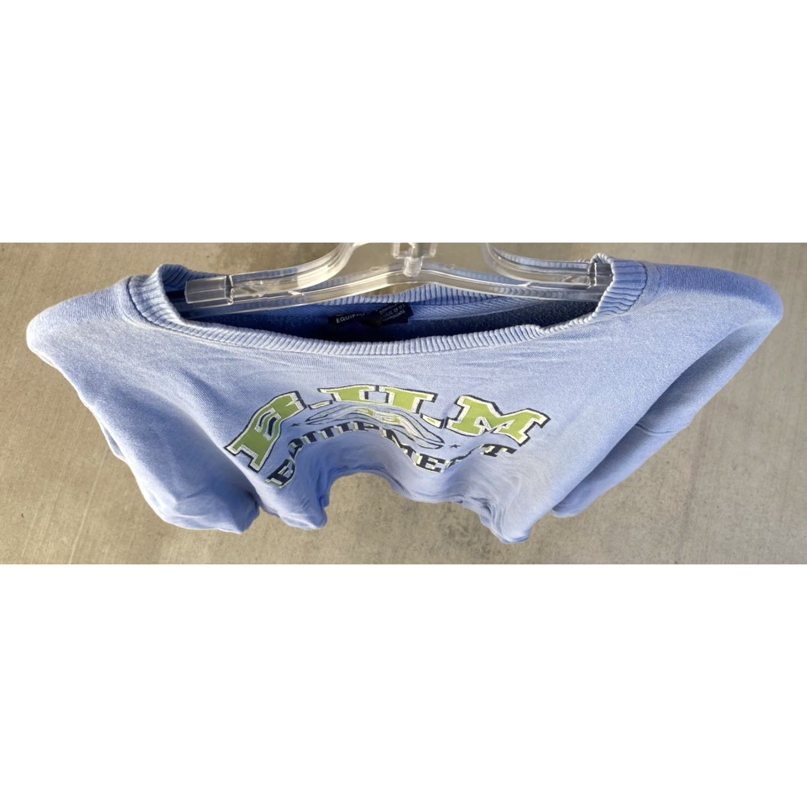 Equipment VINTAGE BUM Equipment Sweatshirt L XL Periwinkle Blue 90s Crewneck Distressed Graphic Print Men Size US L / EU 52-54 / 3 - 6 Thumbnail