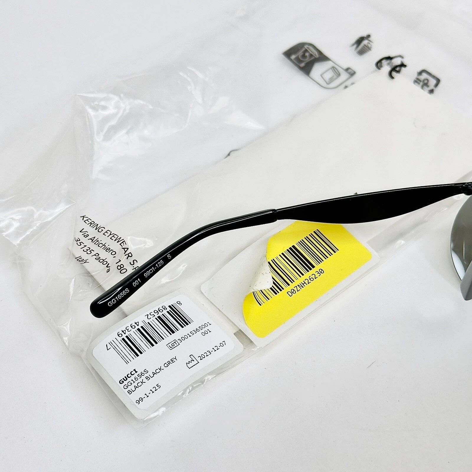 Gucci GUCCI HORSEBIT 1656 Black Metal Mask Gg1656S Sunglasses 001 Size ONE SIZE - 4 Thumbnail