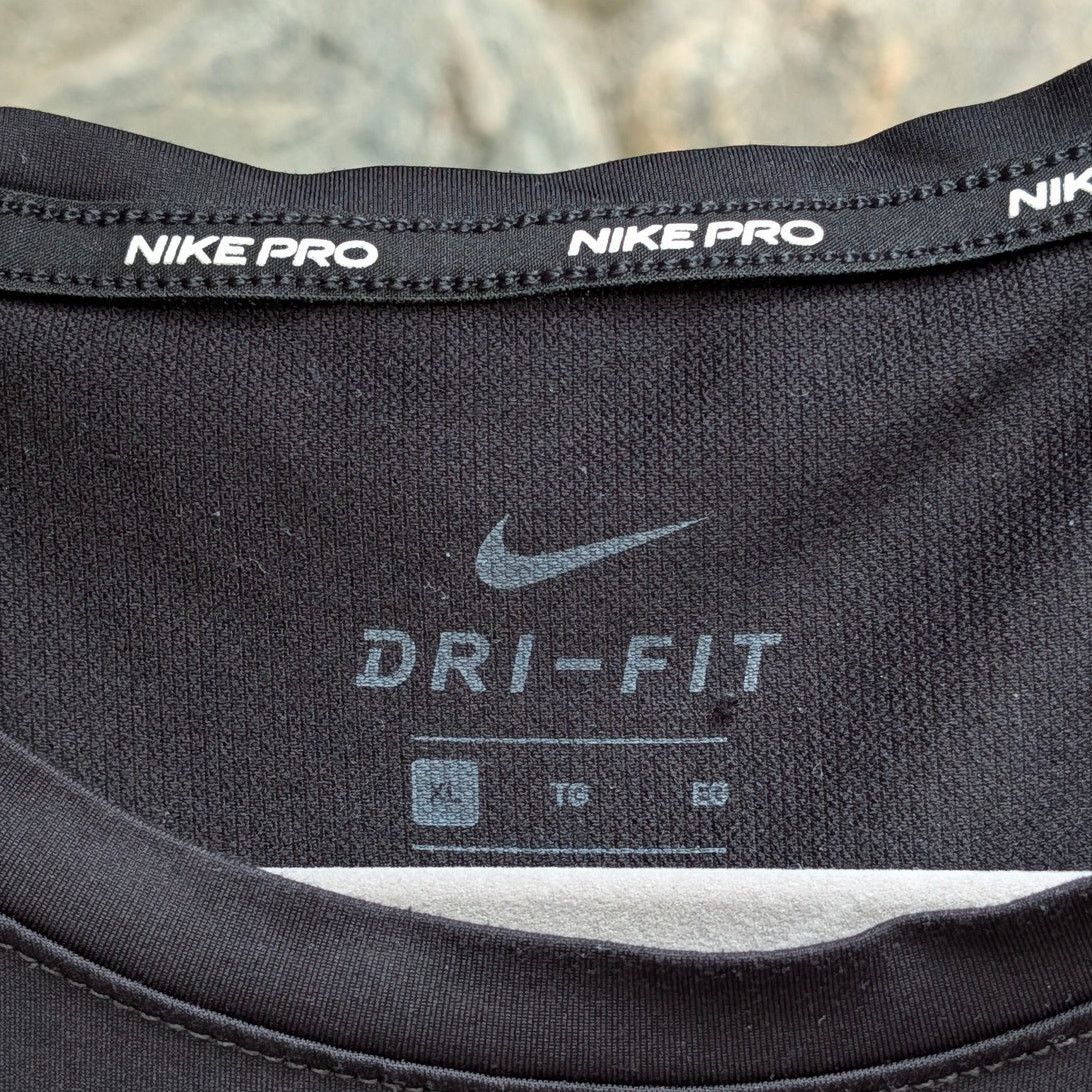 Nike Nike Pro Dri-FIT Men's Short Sleeve Training Shirt Black Size US XL / EU 56 / 4 - 4 Thumbnail