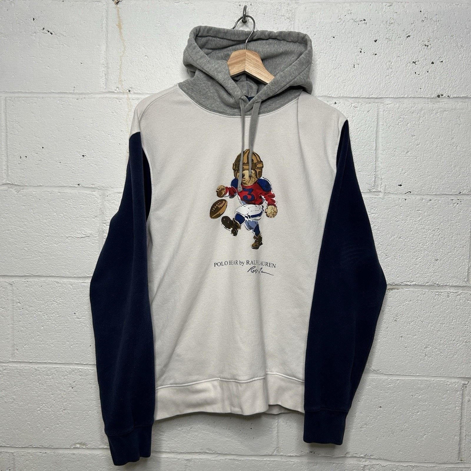 Polo Ralph Lauren Polo Ralph Lauren Bear Super Bowl Football Colorblock Hoodie Size US L / EU 52-54 / 3 - 1 Thumbnail