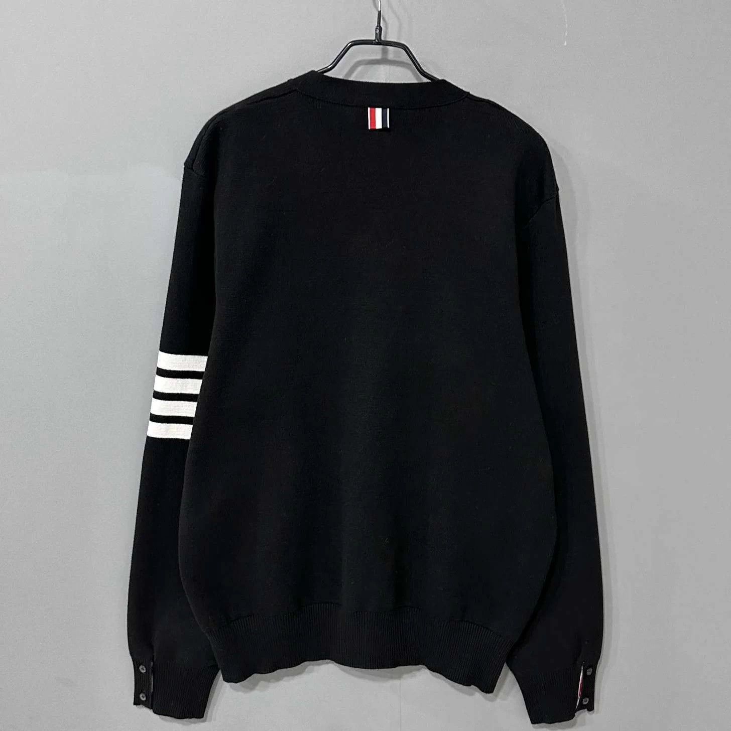 Thom Browne Thom Browne 4-bar black cardigan jacket size 5 Size US XXL / EU 58 / 5 - 3 Thumbnail