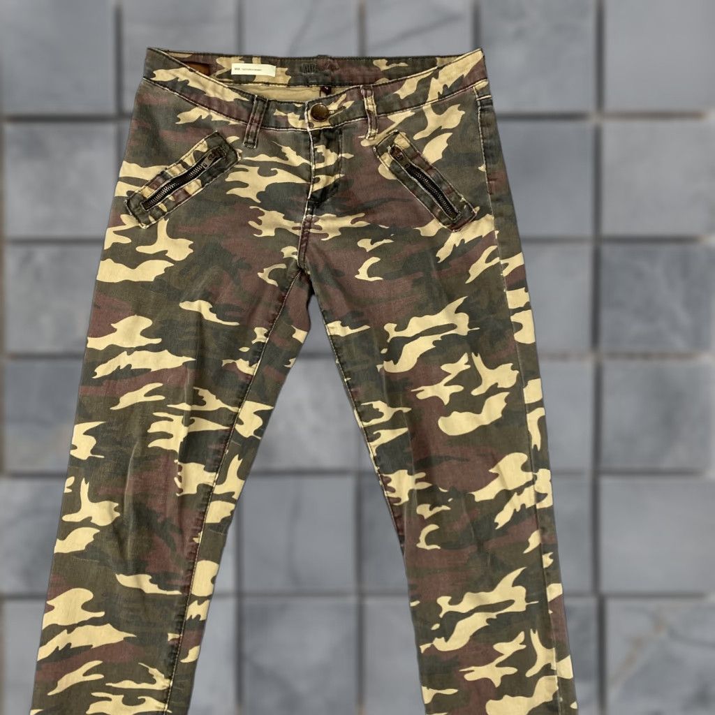 Vintage KUT from the Kloth Mia Toothpick Skinny Jeans Size 4 Womens Camouflage Ankle Stretch Denim 30in Inseam Size 27" / US 4 / IT 40 - 1 Thumbnail