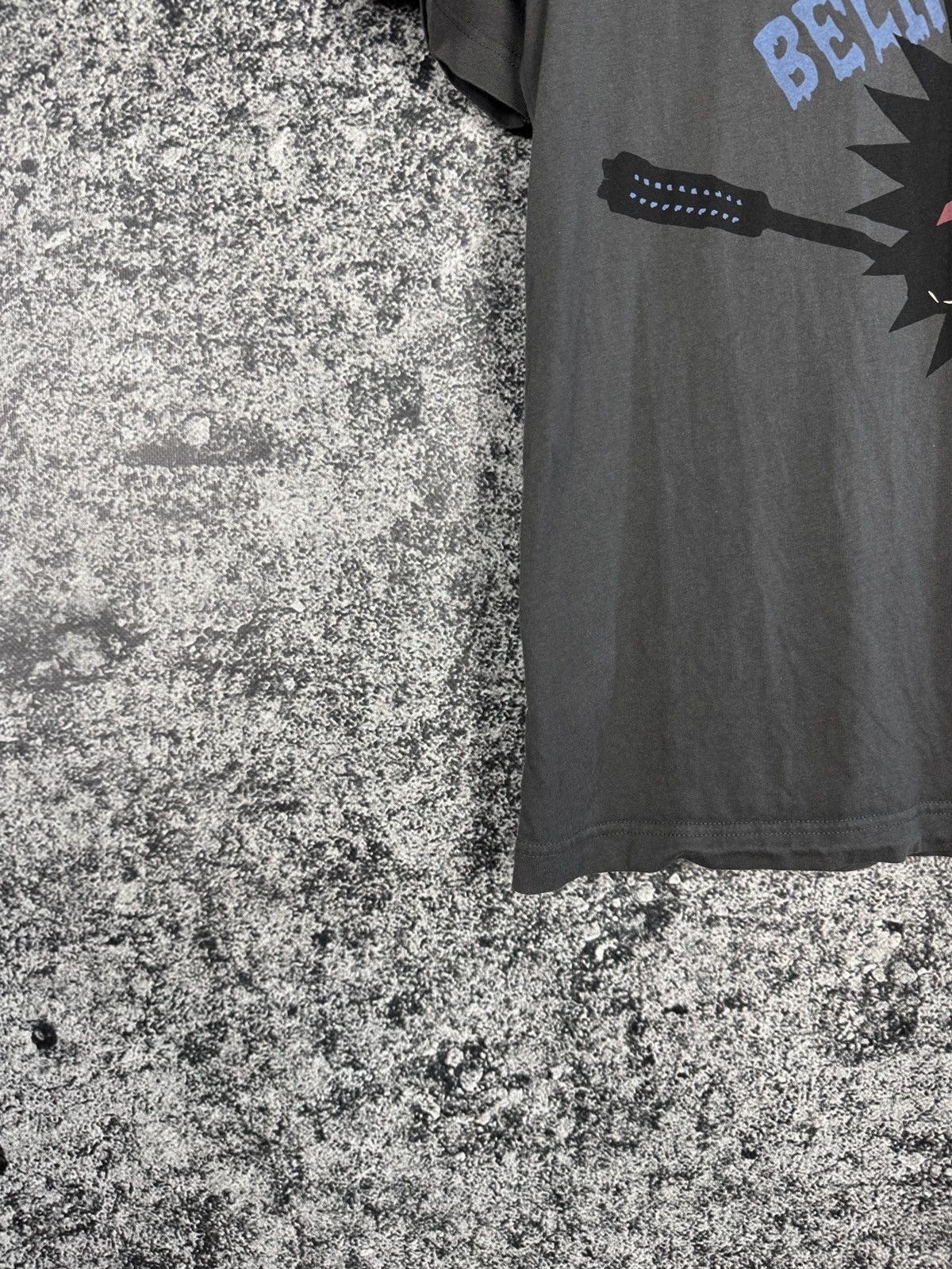 Uniqlo Men’s Uniqlo x Ultraman Belial T-Shirt Graphic Tee Size S Size US S / EU 44-46 / 1 - 4 Thumbnail