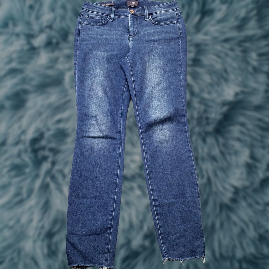 NYDJ NYDJ Womens Jeans Skinny 4 Blue Denim Stretch Faded Boho Raw Hem Whiskered NYDJ Ami Skinny Jeans Womens 4 Blue Denim Stretch Size 27" / US 4 / IT 40 - 1 Thumbnail