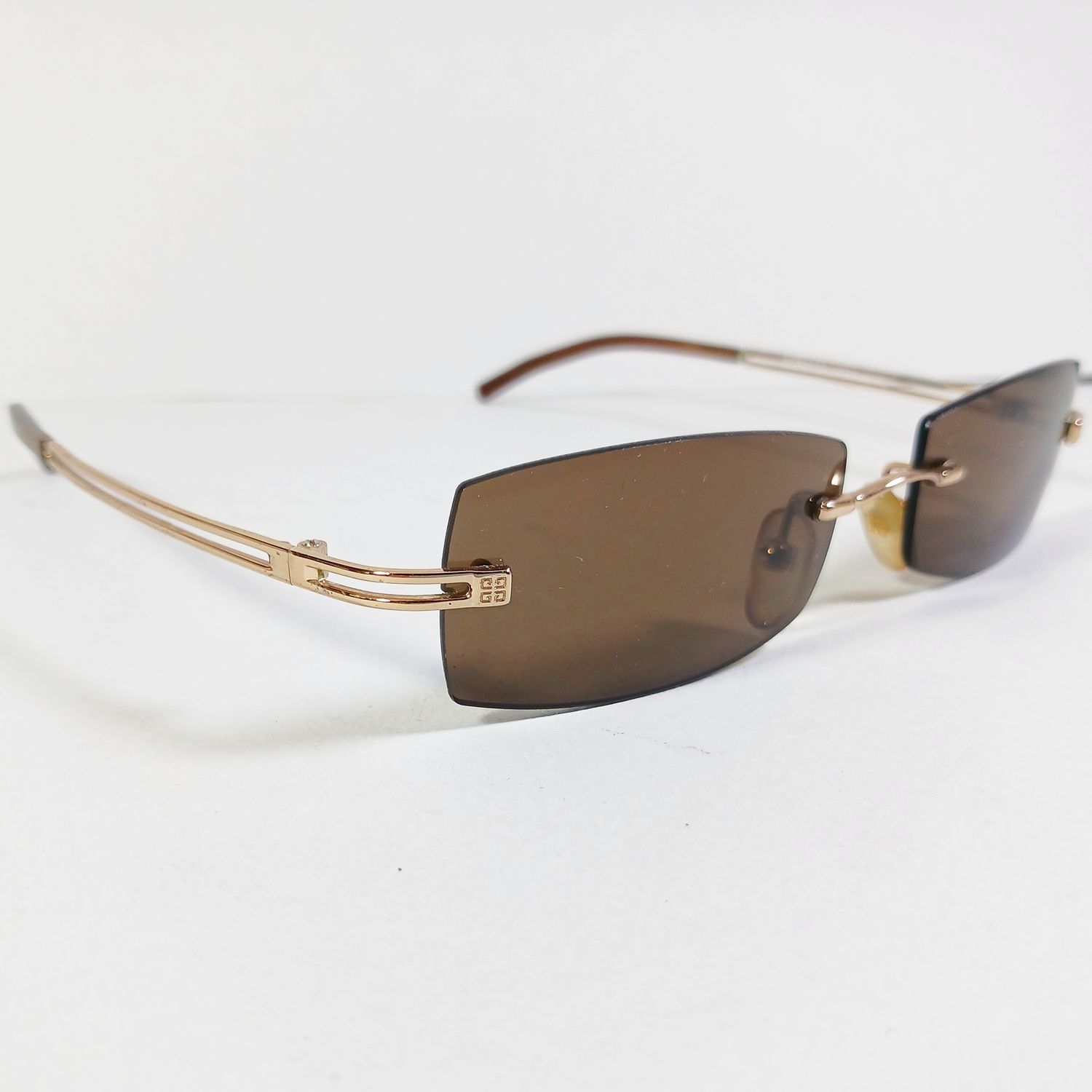 Givenchy × Vintage Givenchy SGV 002 Col300X Gold/Brown Slim Rimless Sunglasses Size ONE SIZE - 1 Thumbnail
