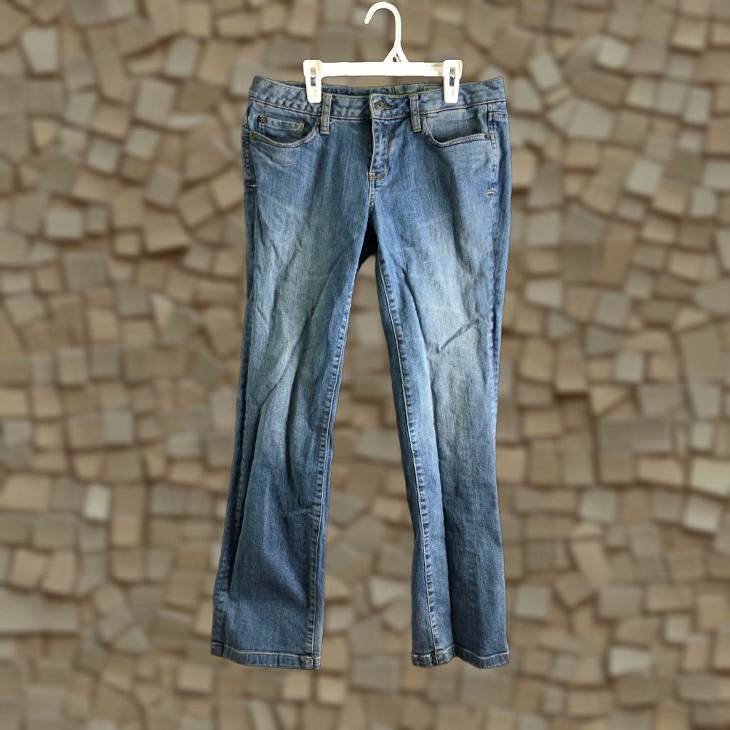 Converse Converse One Star Jeans Size 8 Mid Rise Medium Wash Blue Denim Straight Women's Regular Pants Size 30" / US 8 / IT 44 - 1 Thumbnail