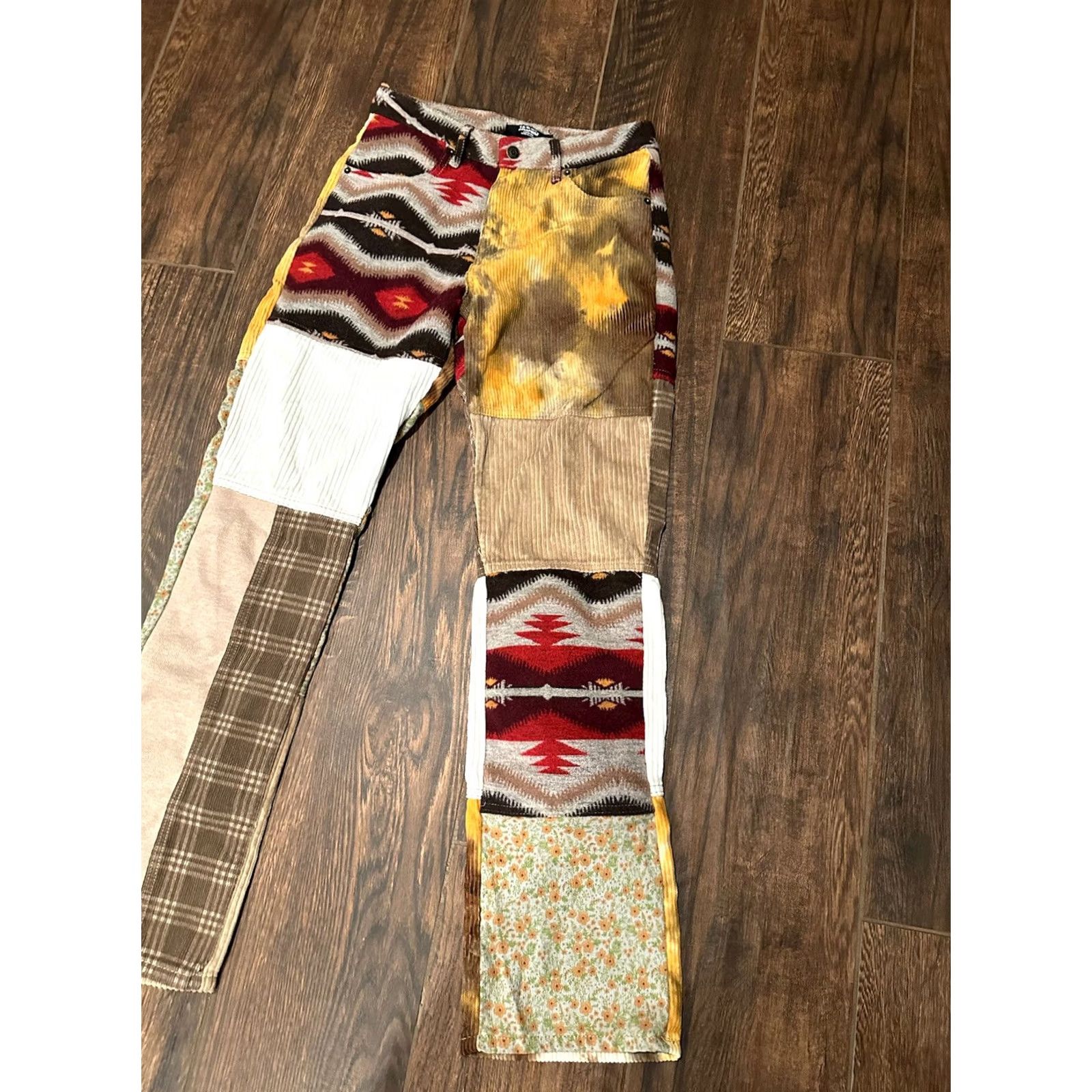 Jaded London Jaded London Pants Jeans Womens 26 Patchwork Corduroy Aztec Boyfriend Fit Straight NWT Size 26" / US 2 / IT 38 - 2 Thumbnail