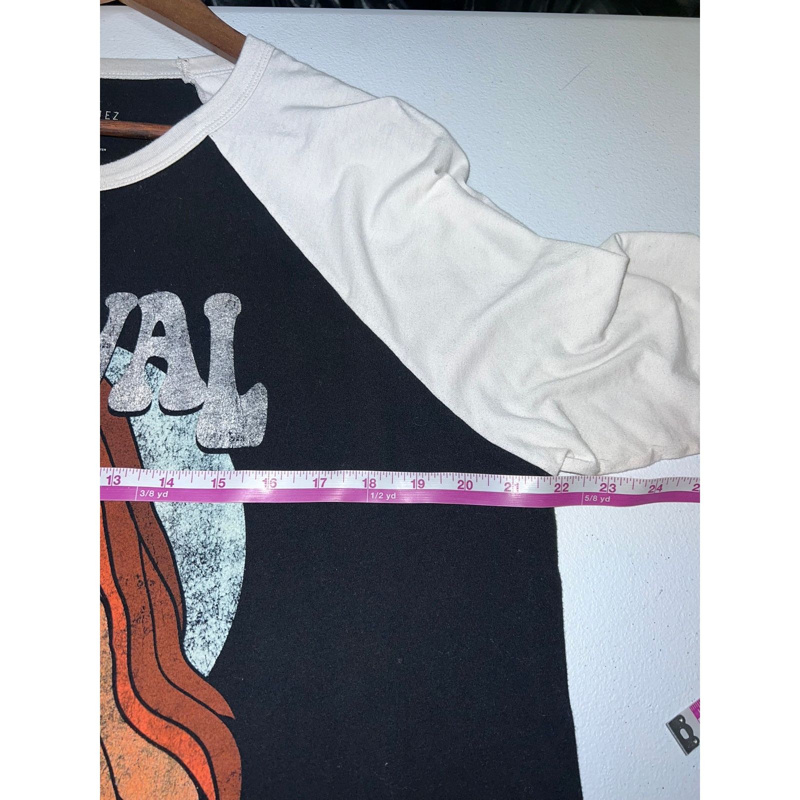 Band Tees Selena Gomez Shirt Revival Tour Concert Raglan Tee Large Size US L / EU 52-54 / 3 - 7 Thumbnail
