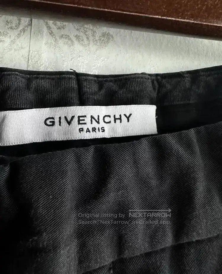 Givenchy Sz 50 Givenchy Multi Pockets & Zipper Cargo. Size US 34 / EU 50 - 4 Thumbnail