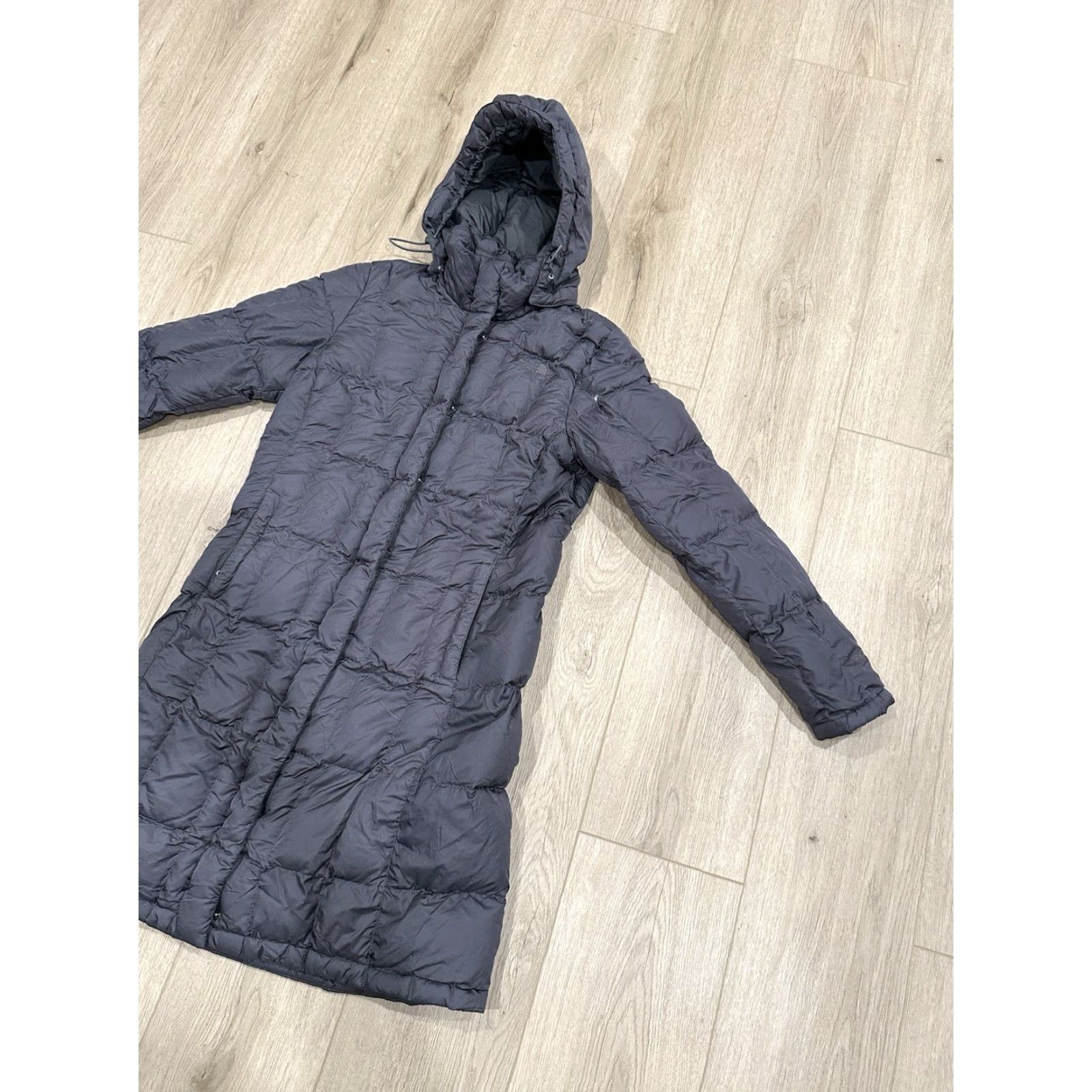 The North Face The North Face Jacket Women’s Size S Puffer Full Zip Long Coat Nylon Gray Down Insulated Lightweight Zipper Hooded Winter Casual Size S / US 4 / IT 40 - 2 Thumbnail