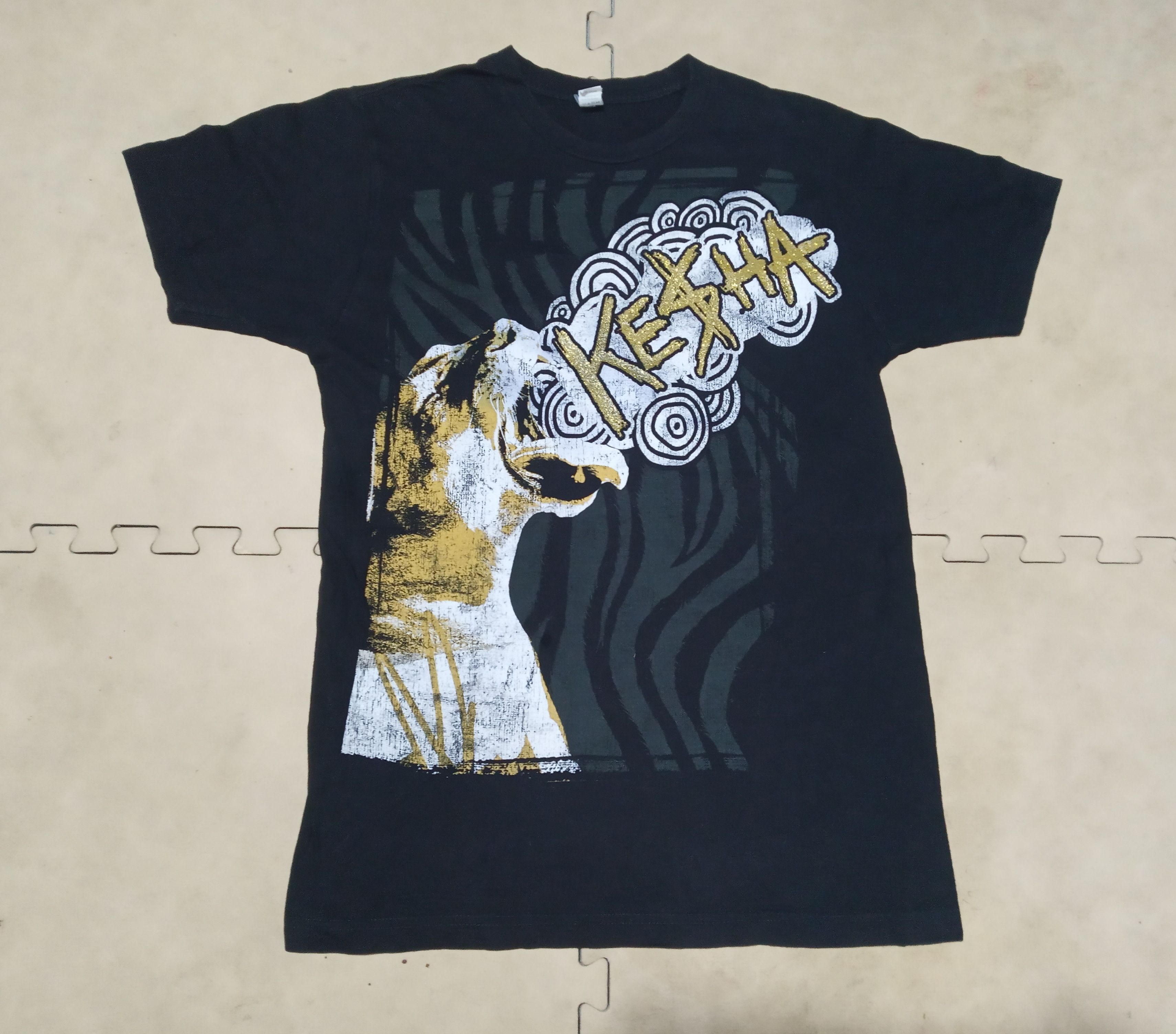 Rap Tees Kesha Size US S / EU 44-46 / 1 - 1 Thumbnail