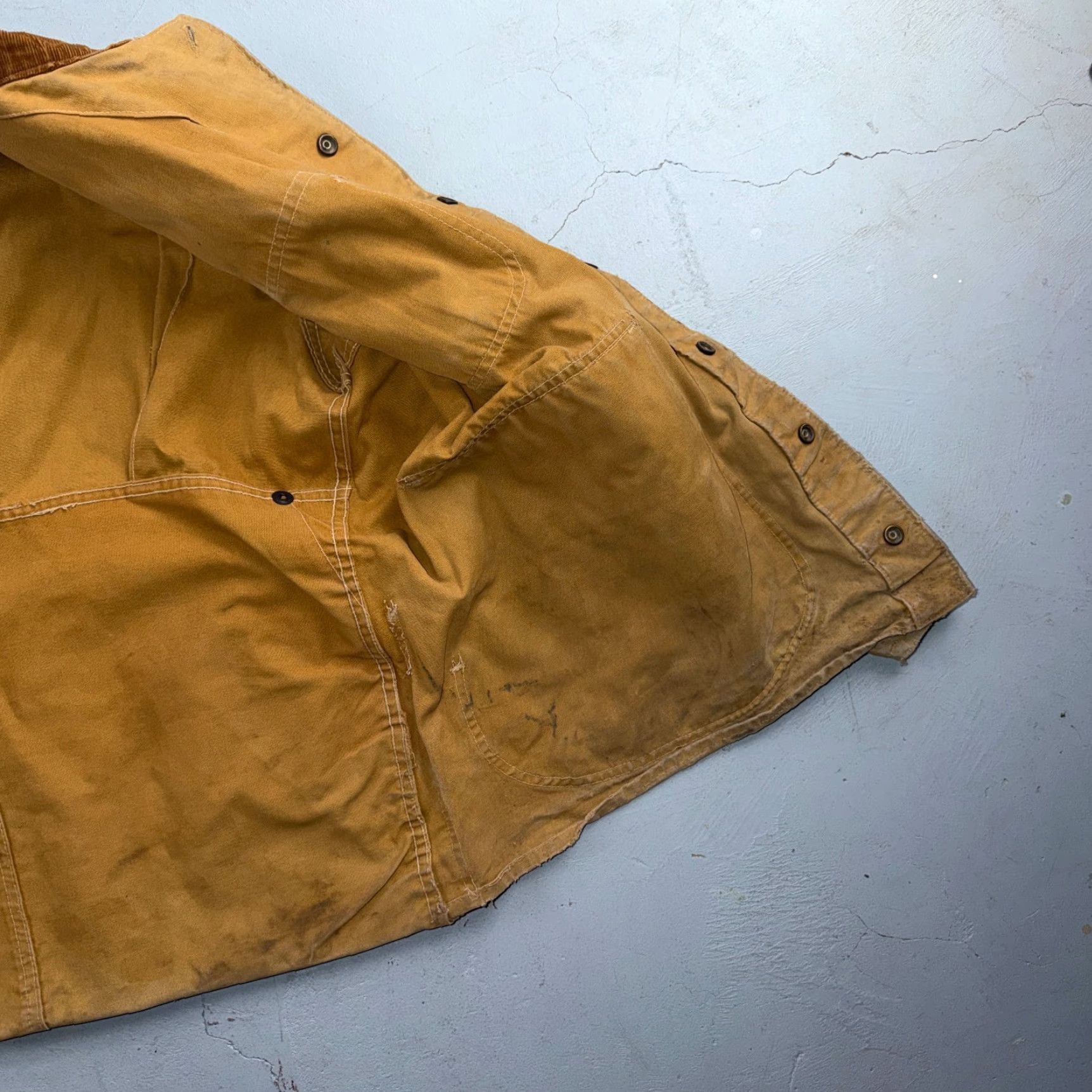 Vintage VINTAGE Hinson Bodyguard Hunting Jacket Coat Men’s 46 Corduroy Brown 1940s USA Canvas Leather Trim Size US S / EU 44-46 / 1 - 4 Thumbnail