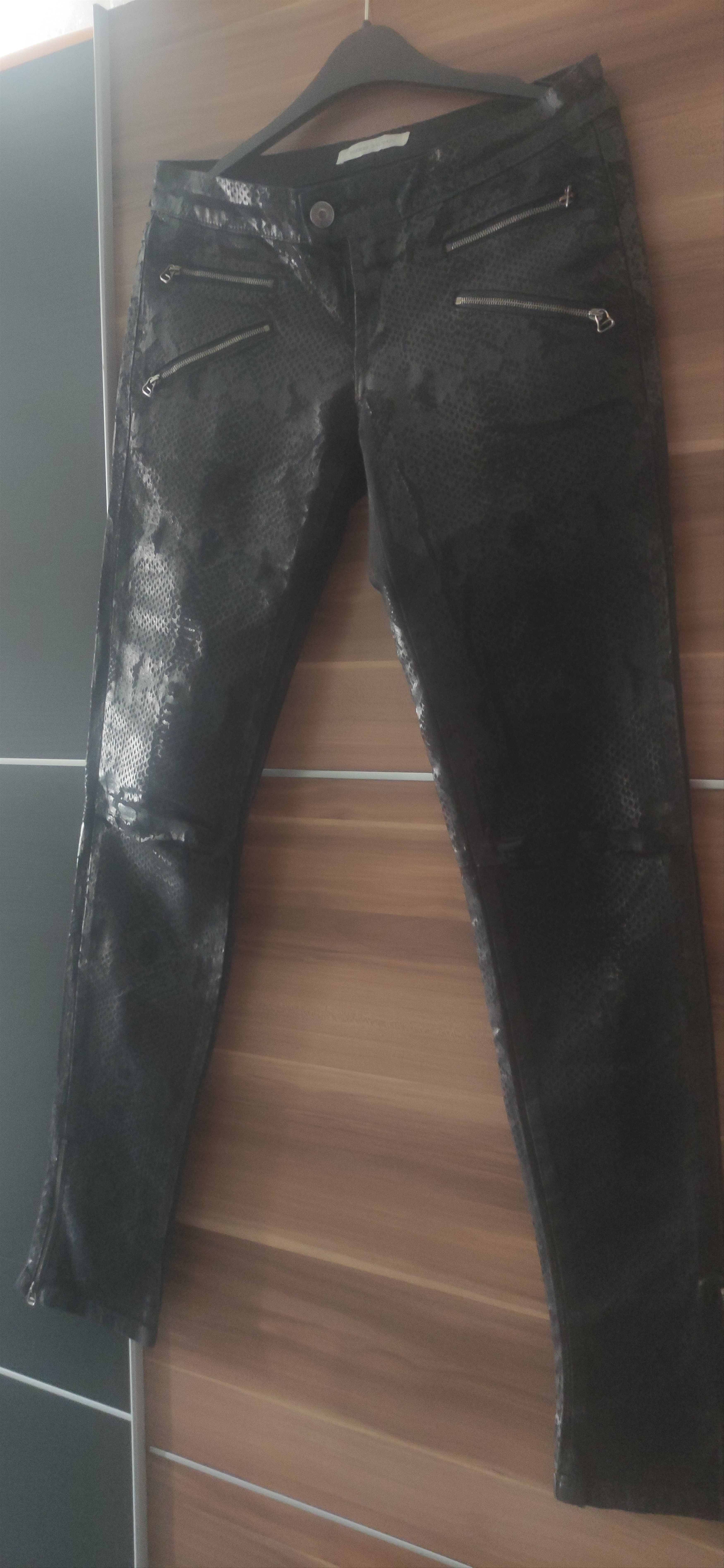 Pierre Balmain The women's jeans Pierre Balmain Size 28" / US 6 / IT 42 - 6 Thumbnail