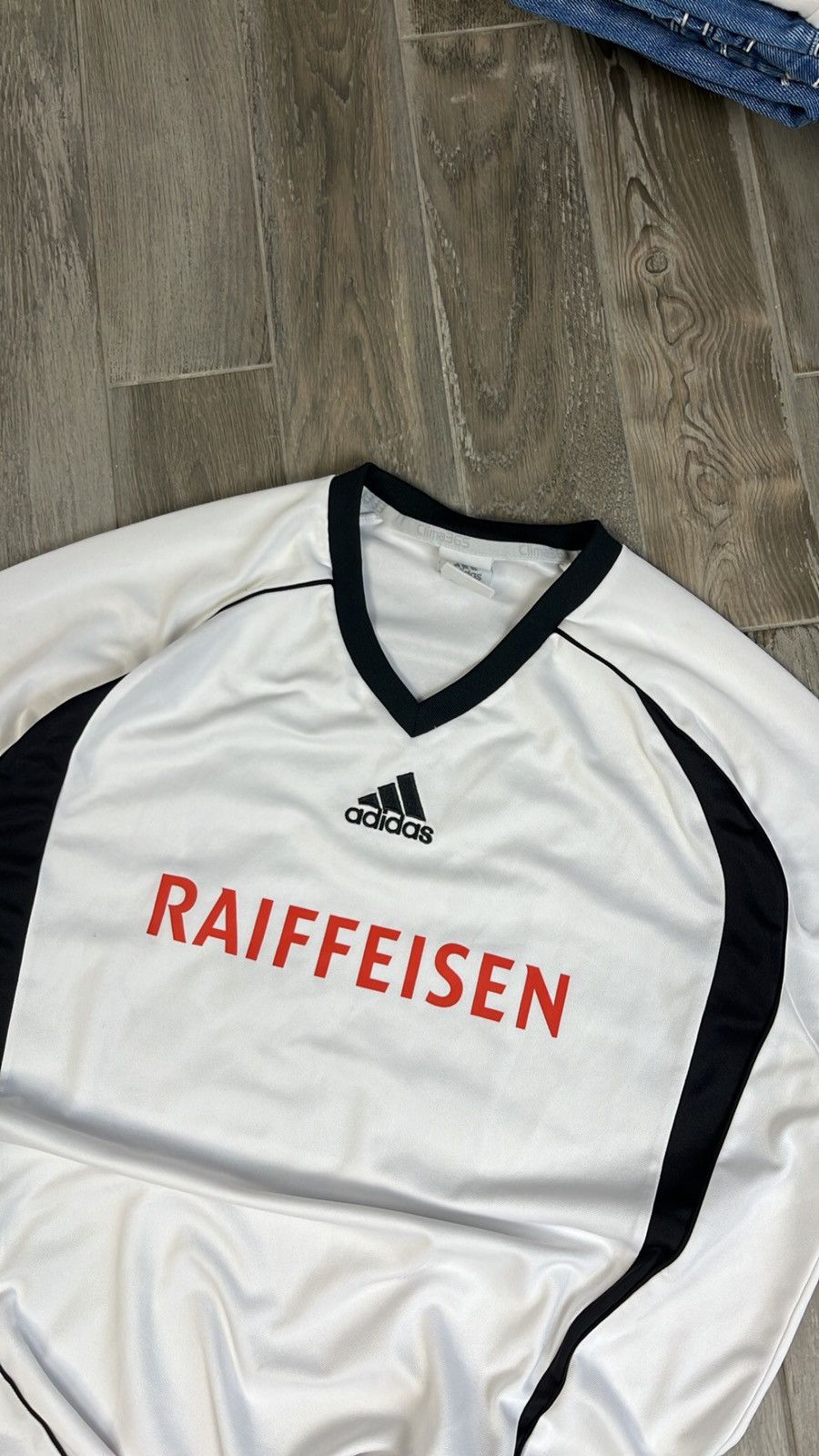 Adidas × Vintage Vintage Nylon Adidas Raiffeisen 12 tee Size US L / EU 52-54 / 3 - 2 Thumbnail