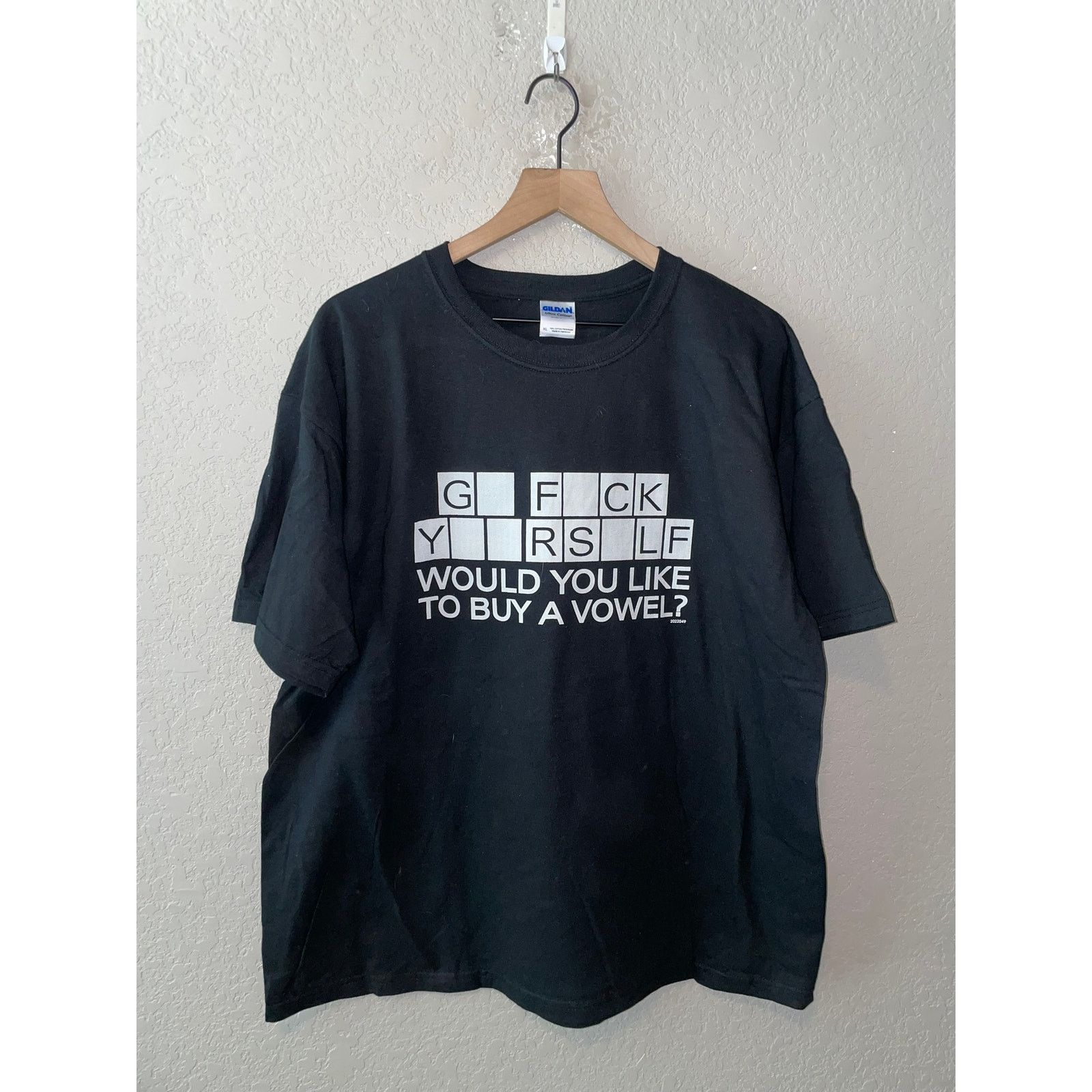 Gildan Y2K Go F Yourself Buy A Vowel Wheel Of Fortune Shirt XL Size US XL / EU 56 / 4 - 1 Thumbnail