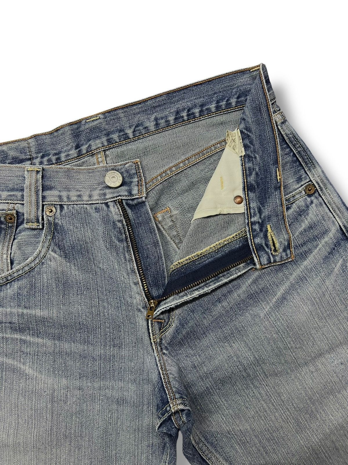 Levi's Baggy Vintage Levi’s 703 - Faded, Distressed Denim Size US 33 - 10 Thumbnail