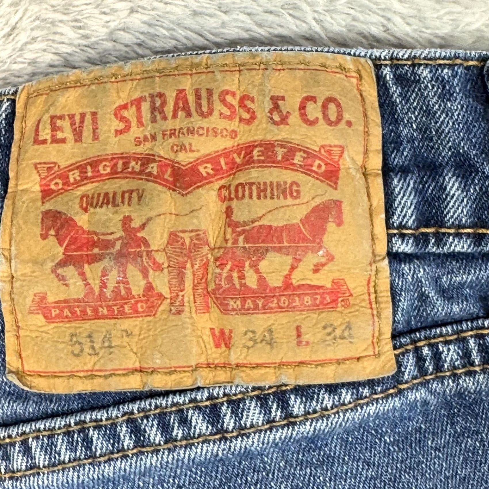 Levi's VINTAGE Levis 514 Jeans Mens 34x34 Blue Denim Straight Leg Whiskered Classic Pants Size US 34 / EU 50 - 3 Thumbnail