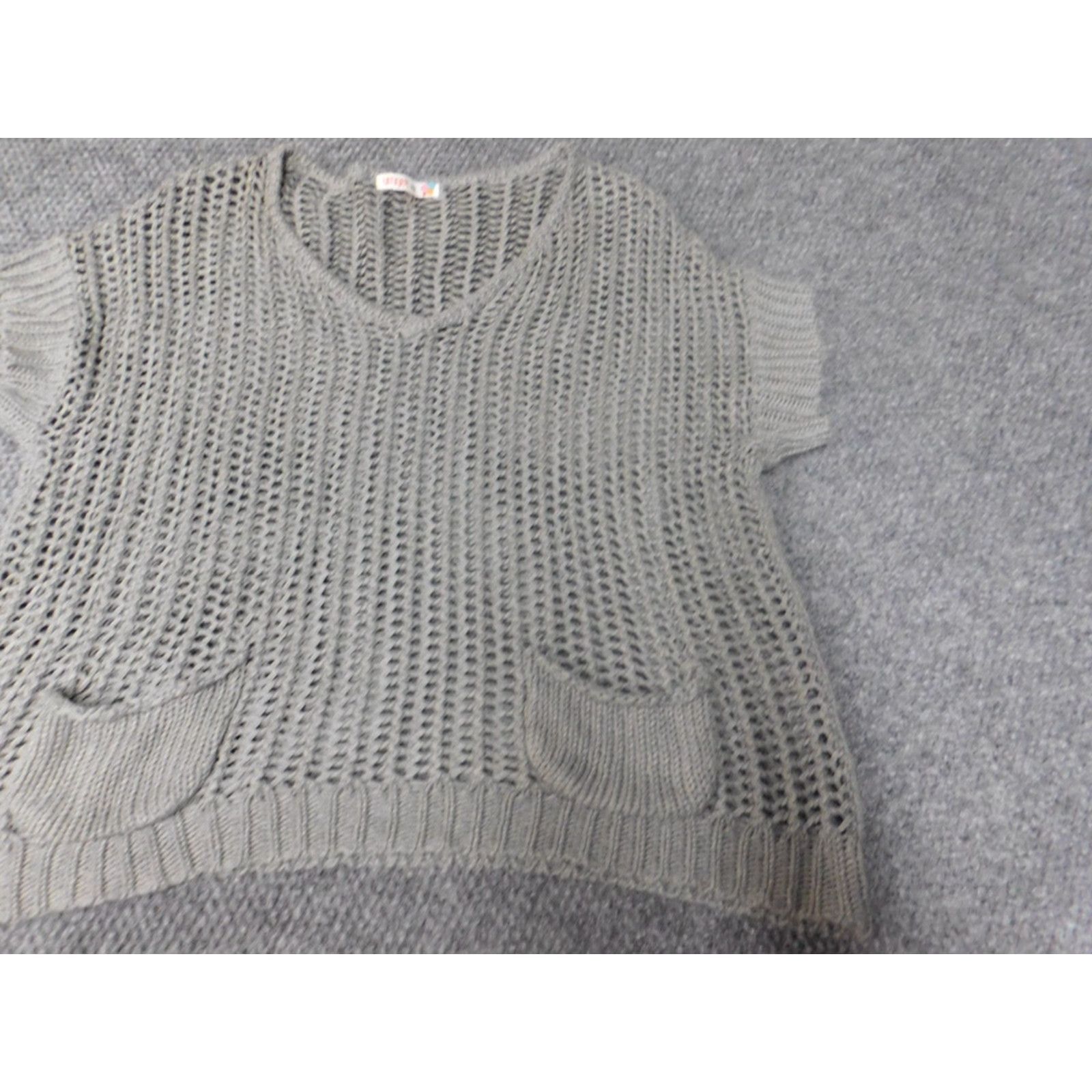 Vintage UMGEE Womens Sweater Short Sleeve Crew Neck Knit Pullover Gray S Bow Button Puff Stretch Casual Casual Womens Pullover Knit Sweater Size S / US 4 / IT 40 - 3 Thumbnail