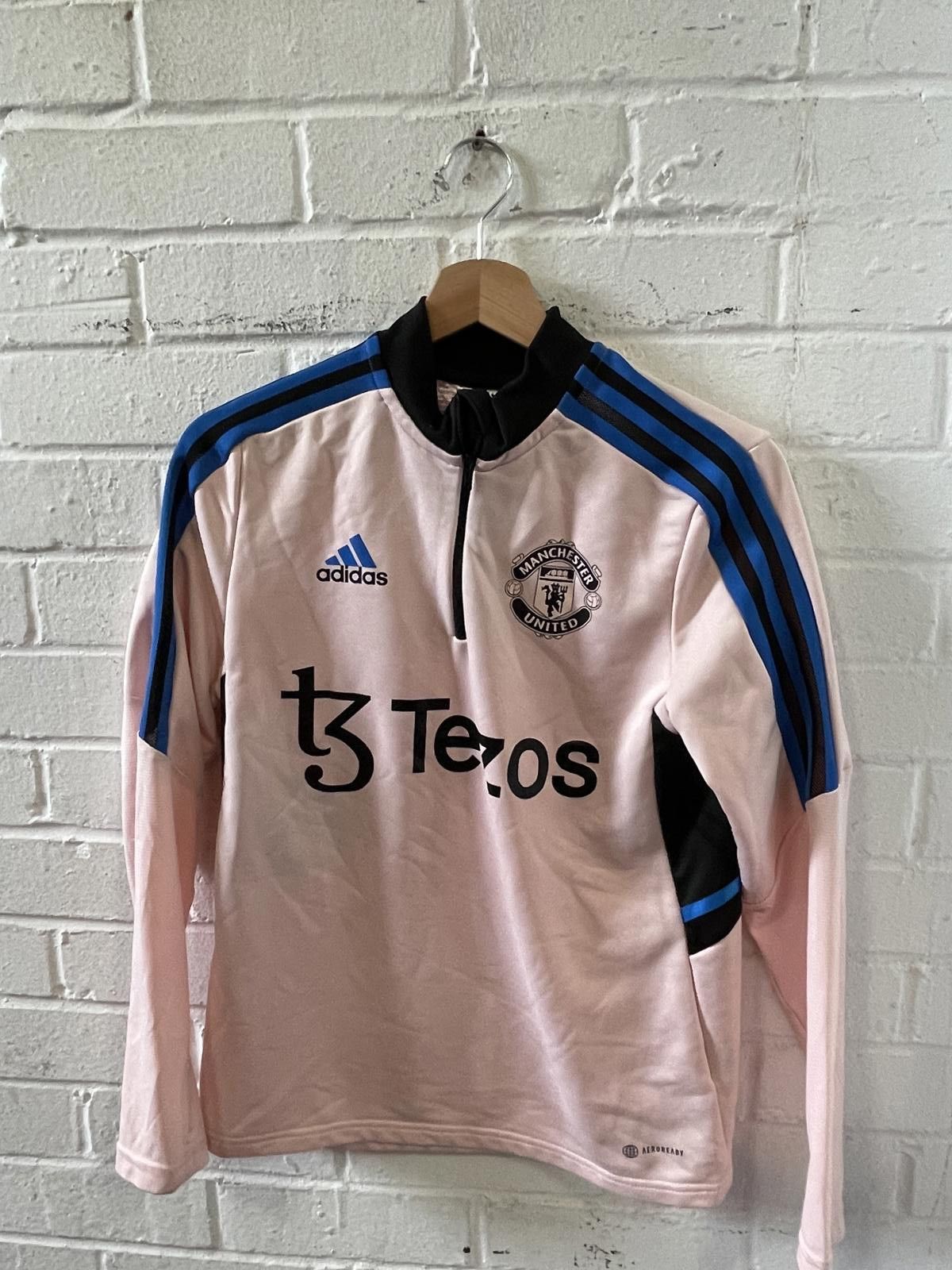 Adidas Adidas Manchester United Pink and Blue Sports Jersey Size US M / EU 48-50 / 2 - 1 Thumbnail