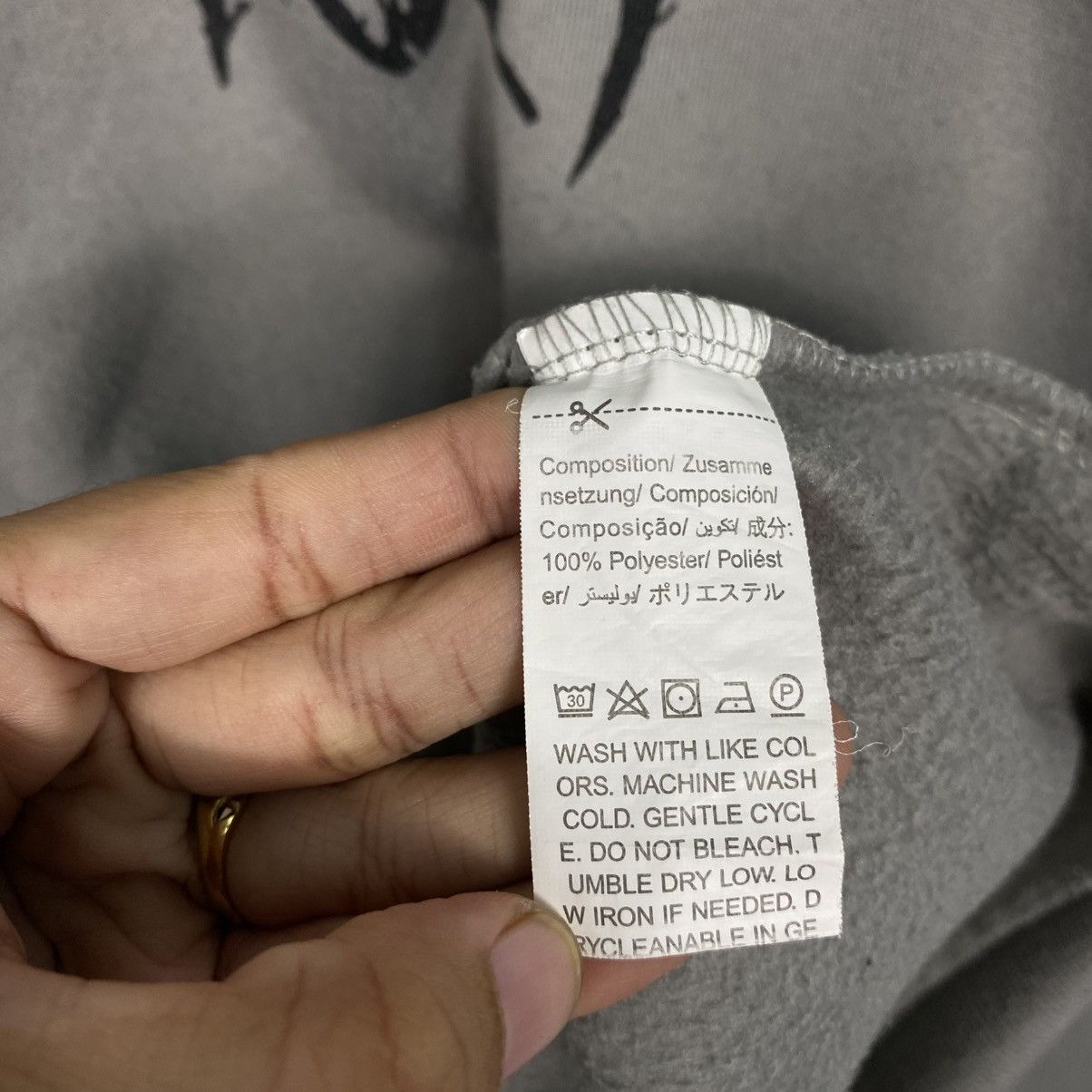 Japanese Brand Punk Design Hoodie Big Logo Romwe Issey Miyake Size US L / EU 52-54 / 3 - 19 Thumbnail