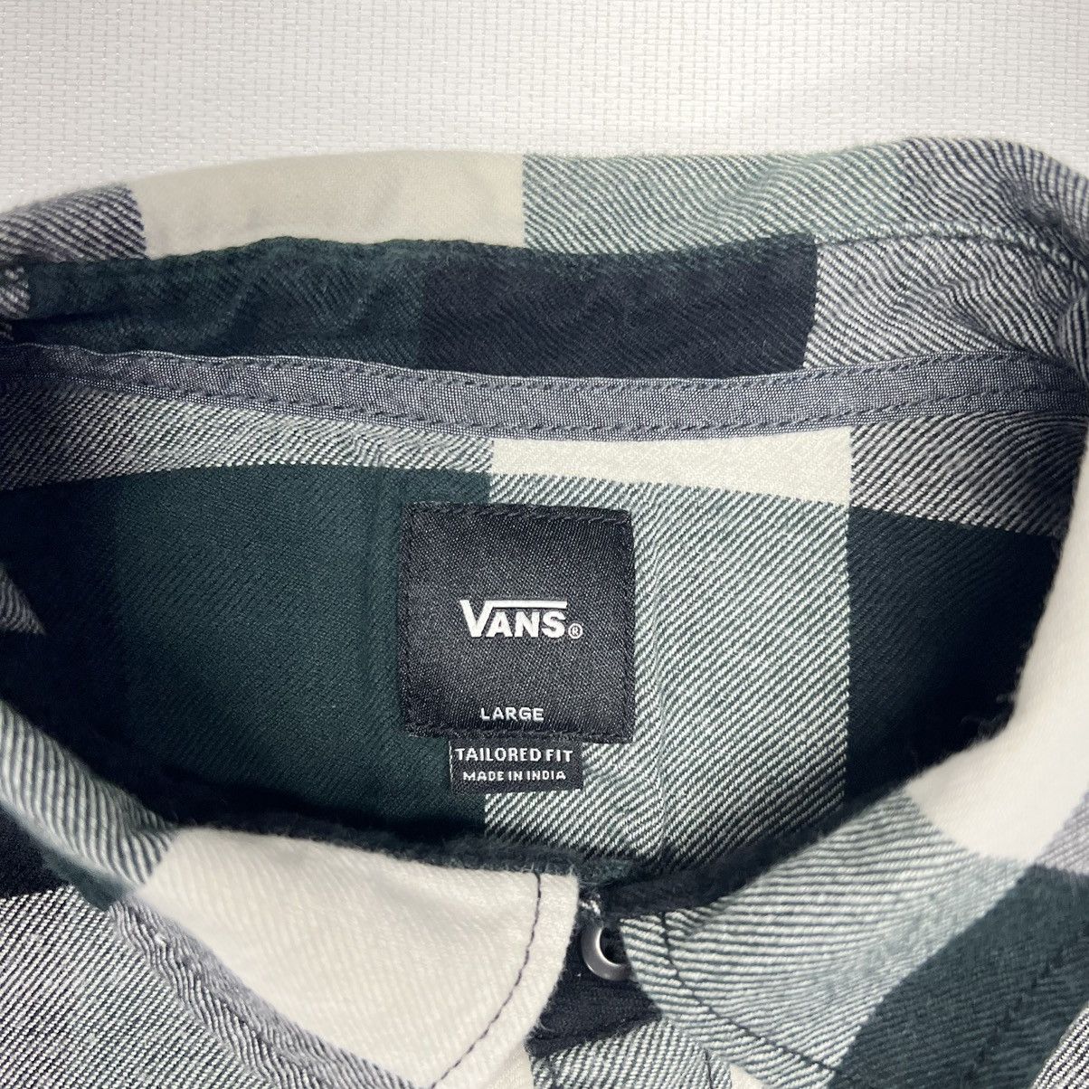 Vans Vans Flannel Shirt Green Plaid Button Up Tailored Fit Skate Size US L / EU 52-54 / 3 - 4 Thumbnail