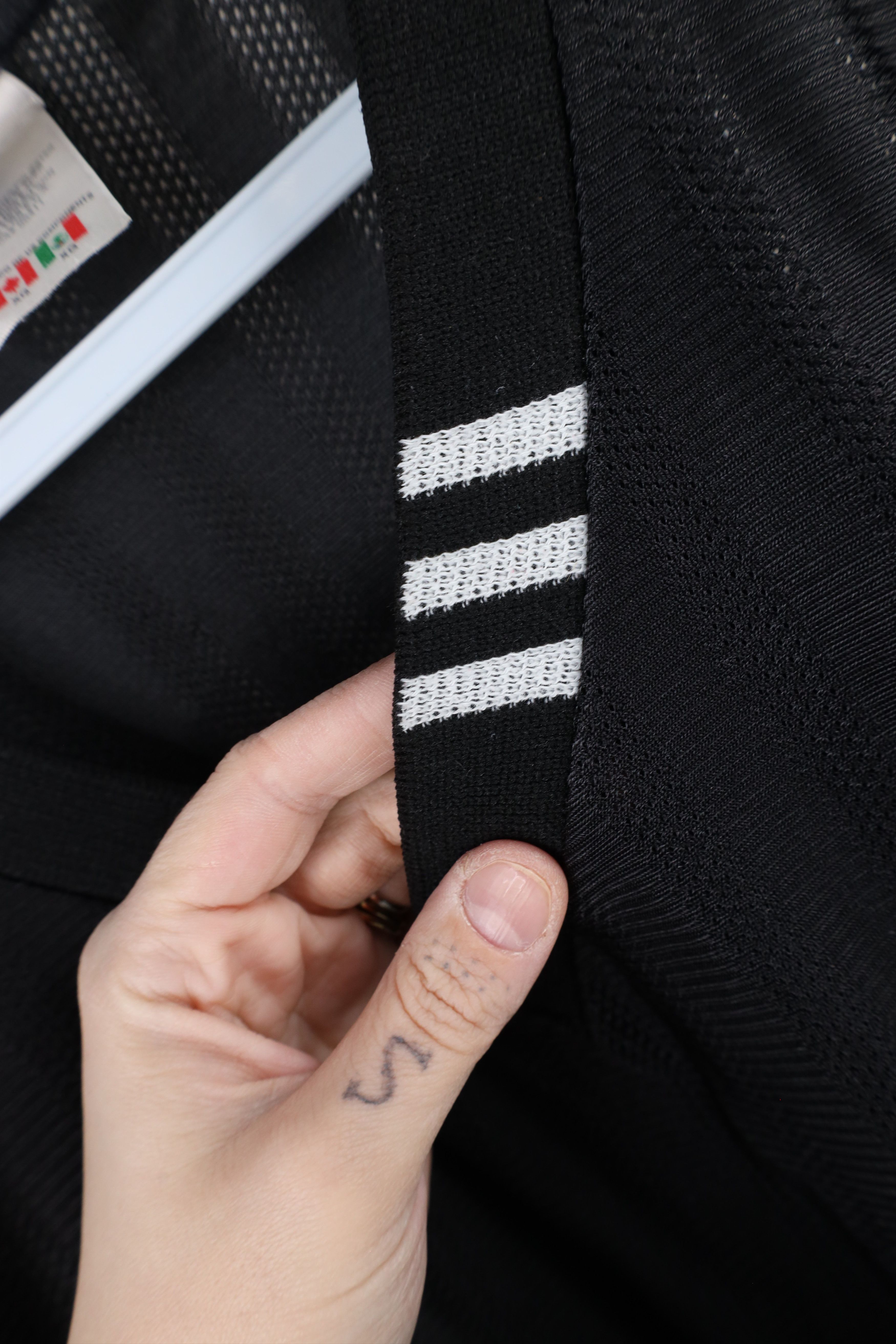 Adidas × Vintage Vintage 90s Adidas Striped Mesh Futbol Soccer Jersey T-Shirt Size US XL / EU 56 / 4 - 4 Thumbnail