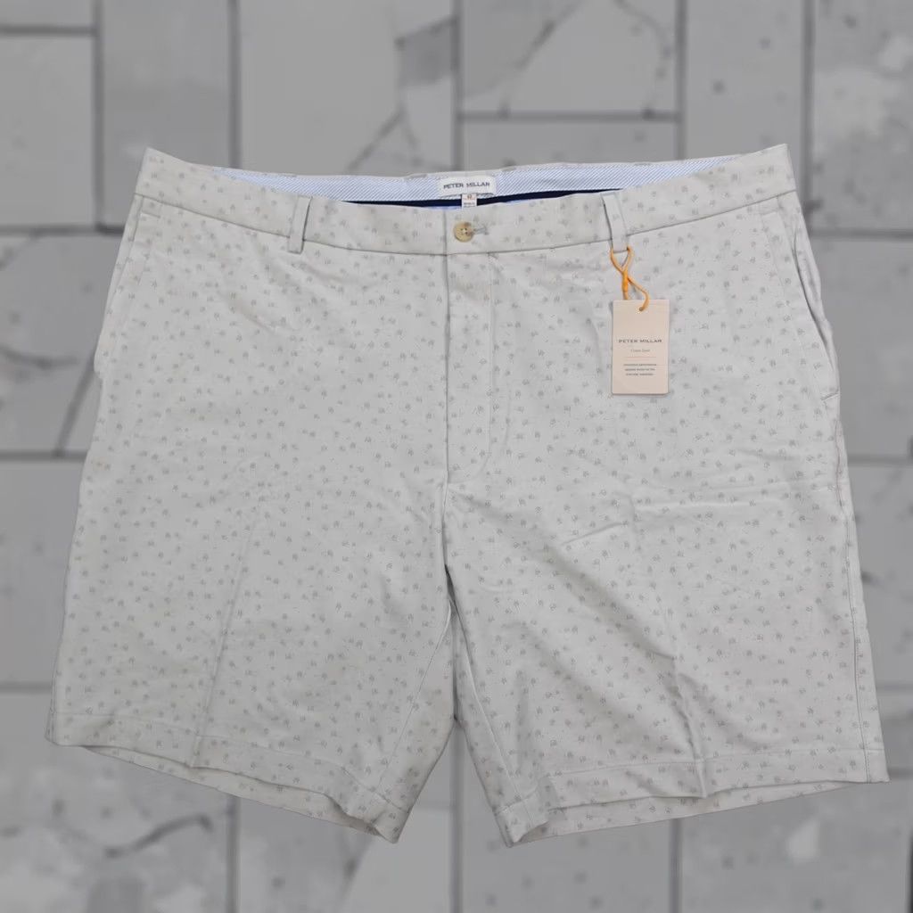 Peter Millar Peter Millar Crown Sport Salem Golf Cart Performance Shorts Gray Men 42 Bermuda Moisture Wicking Pockets Inseam 9 in Regular Size 42 Carssume? Size US 42 / EU 58 - 1 Thumbnail