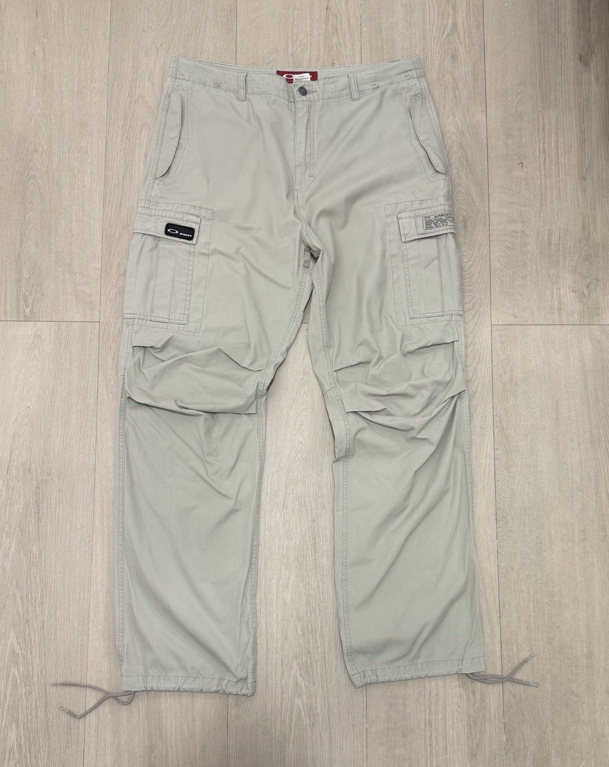 Oakley Vintage Oakley Cargo Pants Style Japan y2k Military Trousers Size US 36 / EU 52 - 1 Thumbnail