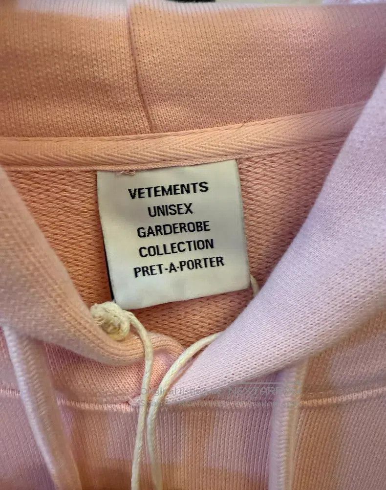 Vetements Vetements Pink Unicorn Sweatshirt Size XS Size US XS / EU 42 / 0 - 3 Thumbnail
