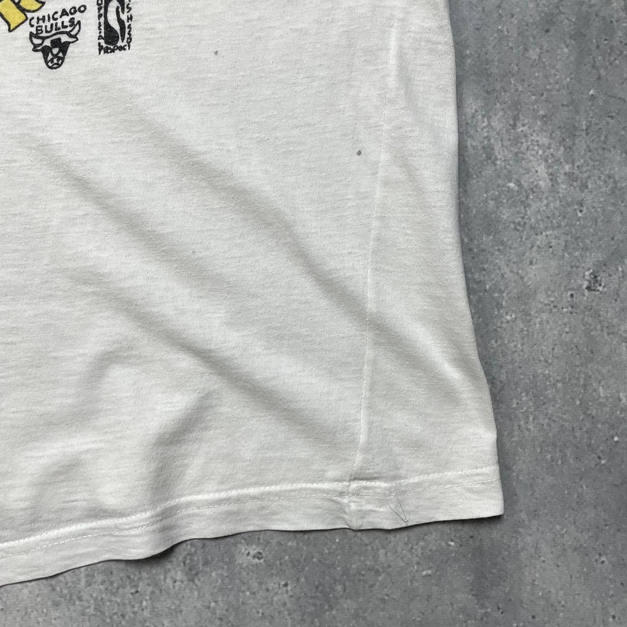 NBA × Vintage Vintage 90s Chicago Bulls NBA Approved T Shirt White Size US M / EU 48-50 / 2 - 16 Thumbnail