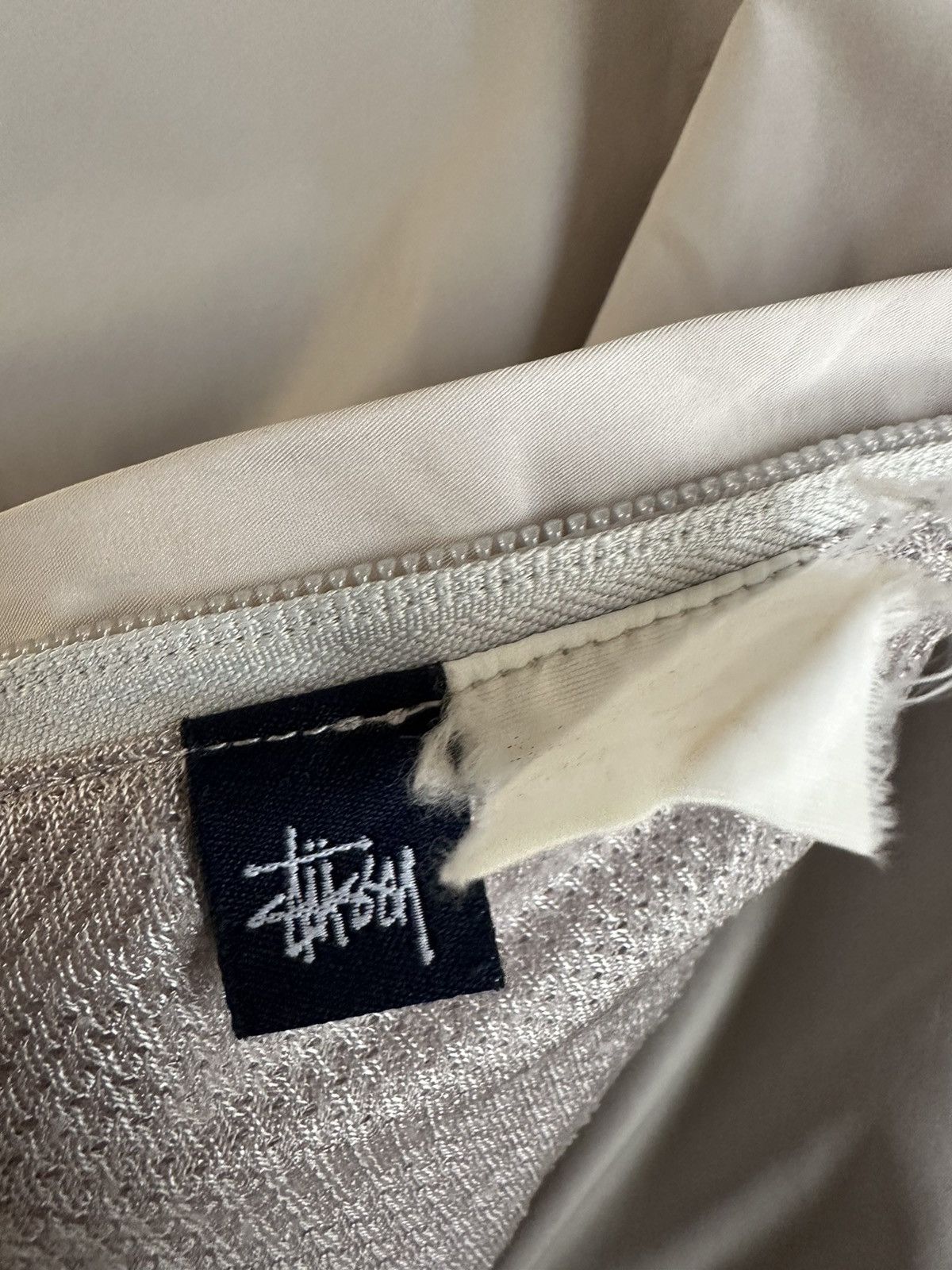 Stussy Stussy Nylon Sweatshirt Custom Glow In The Dark Logo Z75 Size US M / EU 48-50 / 2 - 18 Thumbnail
