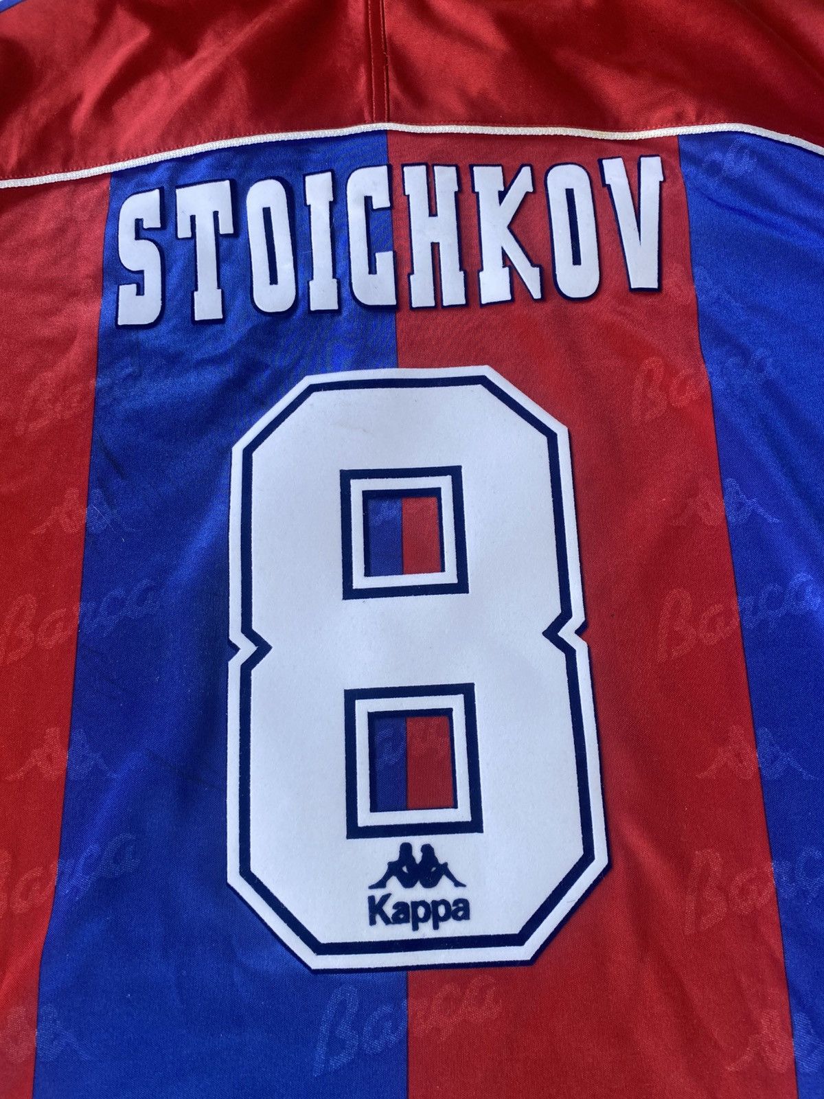 Kappa × Vintage Vintage Kappa Barcelona 90’s Football Club Jersey STOICHKOV Size US L / EU 52-54 / 3 - 3 Thumbnail