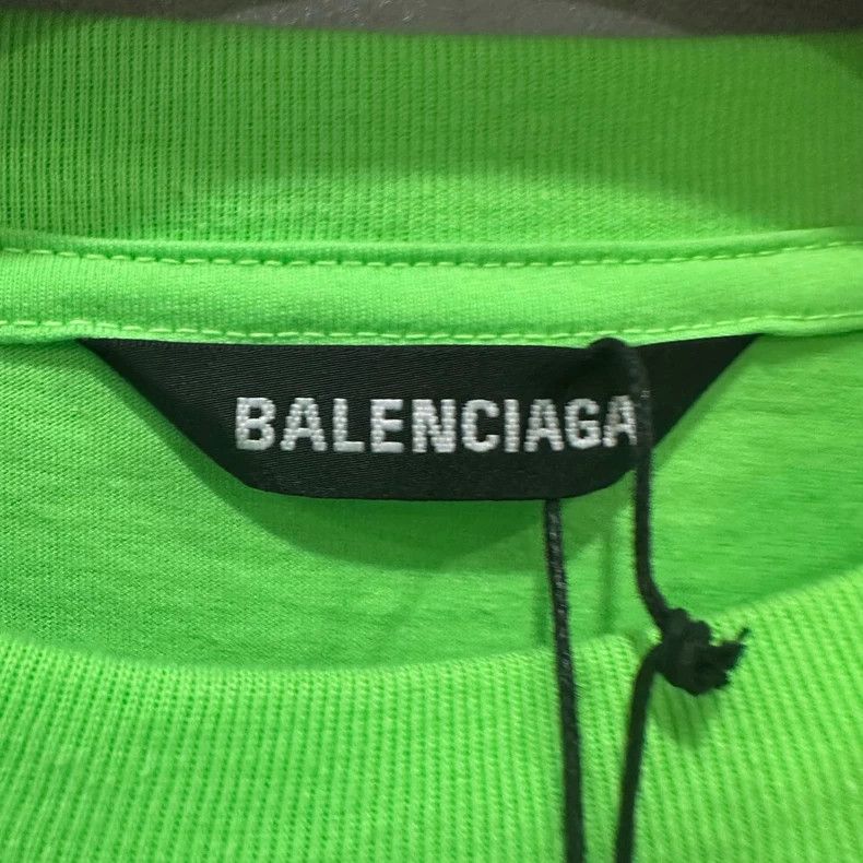 Balenciaga Balenciaga Green Seven Languages Long Sleeve, Size XS New Size US XS / EU 42 / 0 - 4 Thumbnail