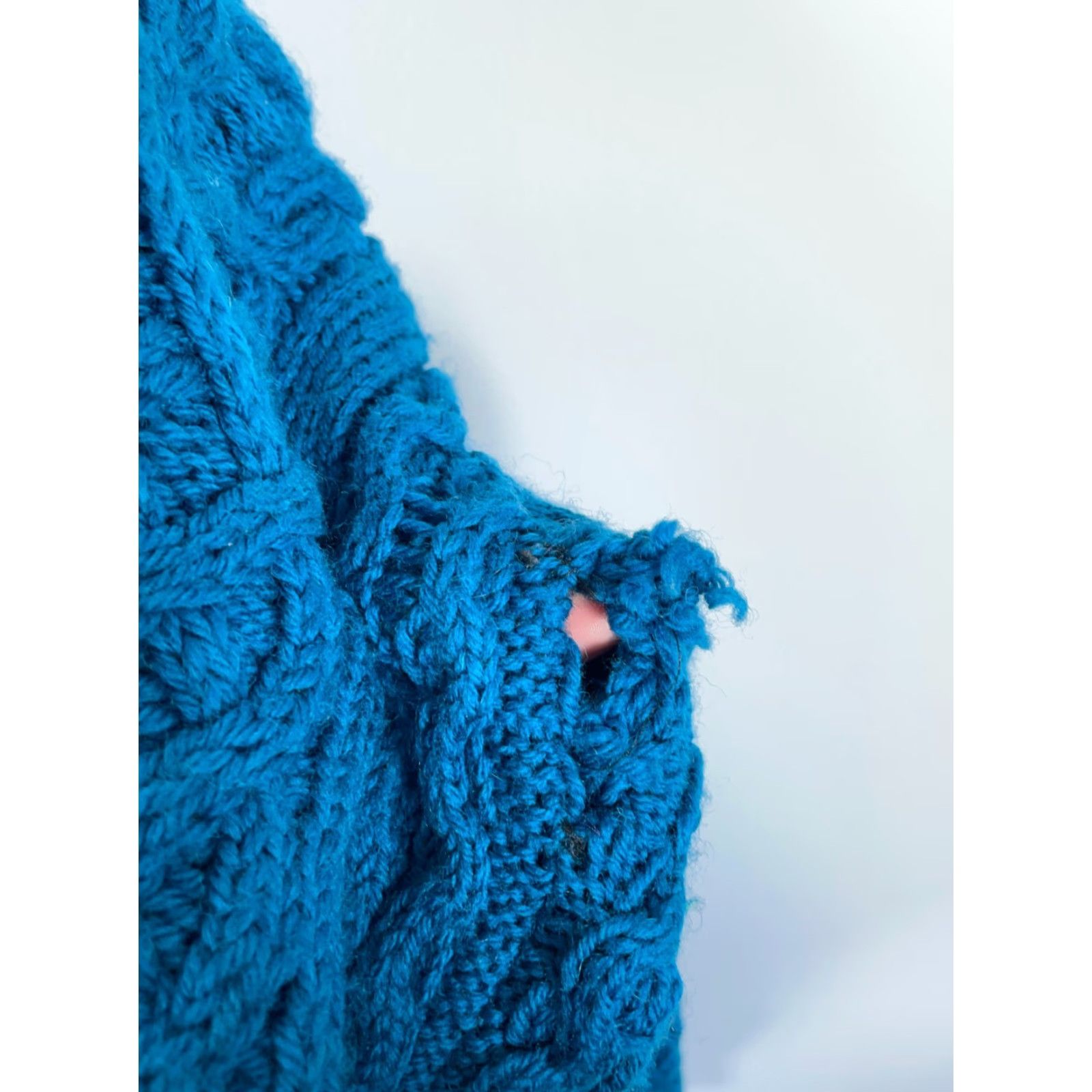 Vintage Handknit Wool Cable Knit Sweater Women's 2XL Blue Heavyweight Crewneck Size XXL / US 16-18 / IT 52-54 - 4 Thumbnail