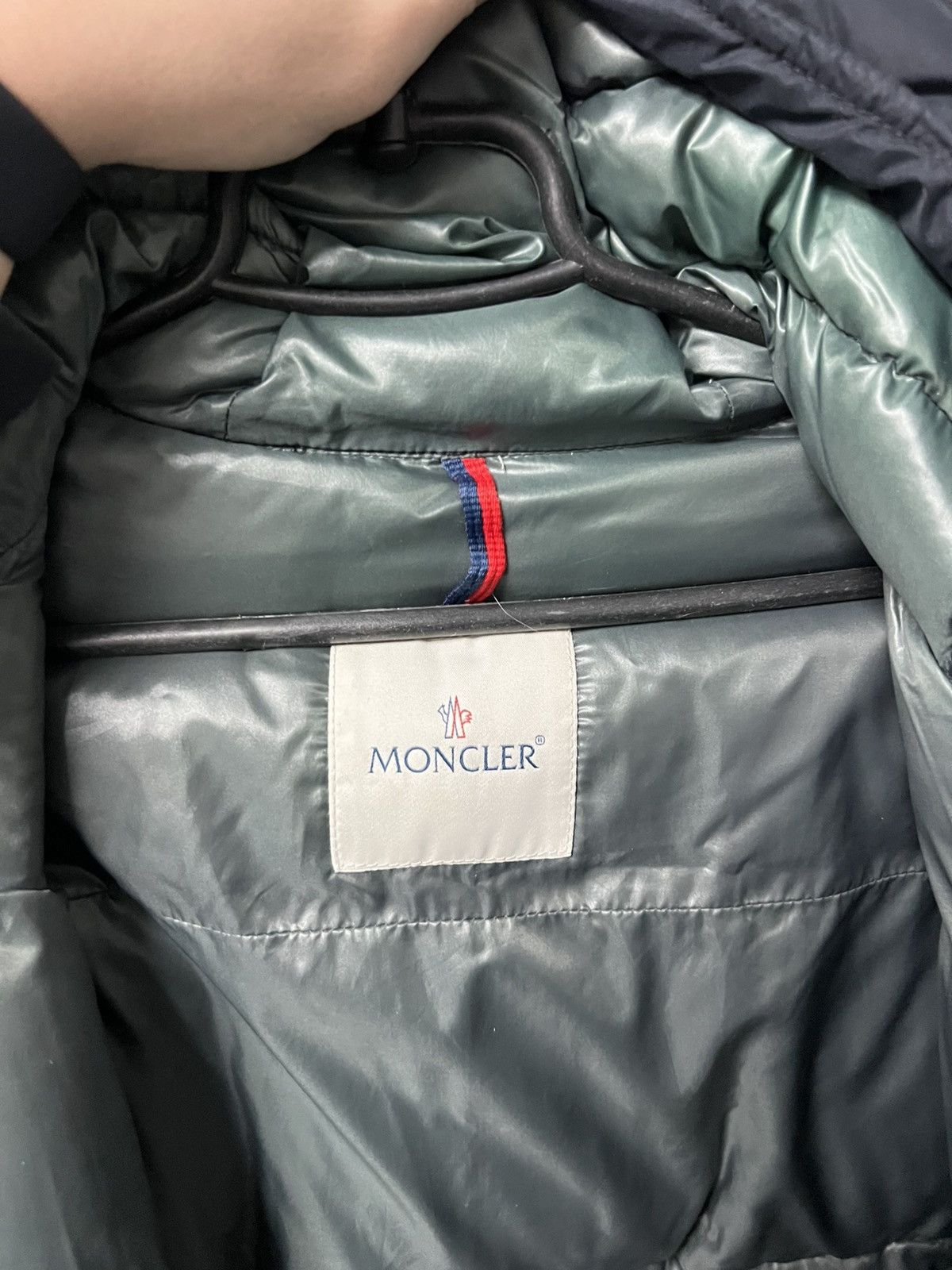 Moncler Moncler PufferJjacket Wool Down Mens Luxury Size 3 M L Size US M / EU 48-50 / 2 - 19 Thumbnail