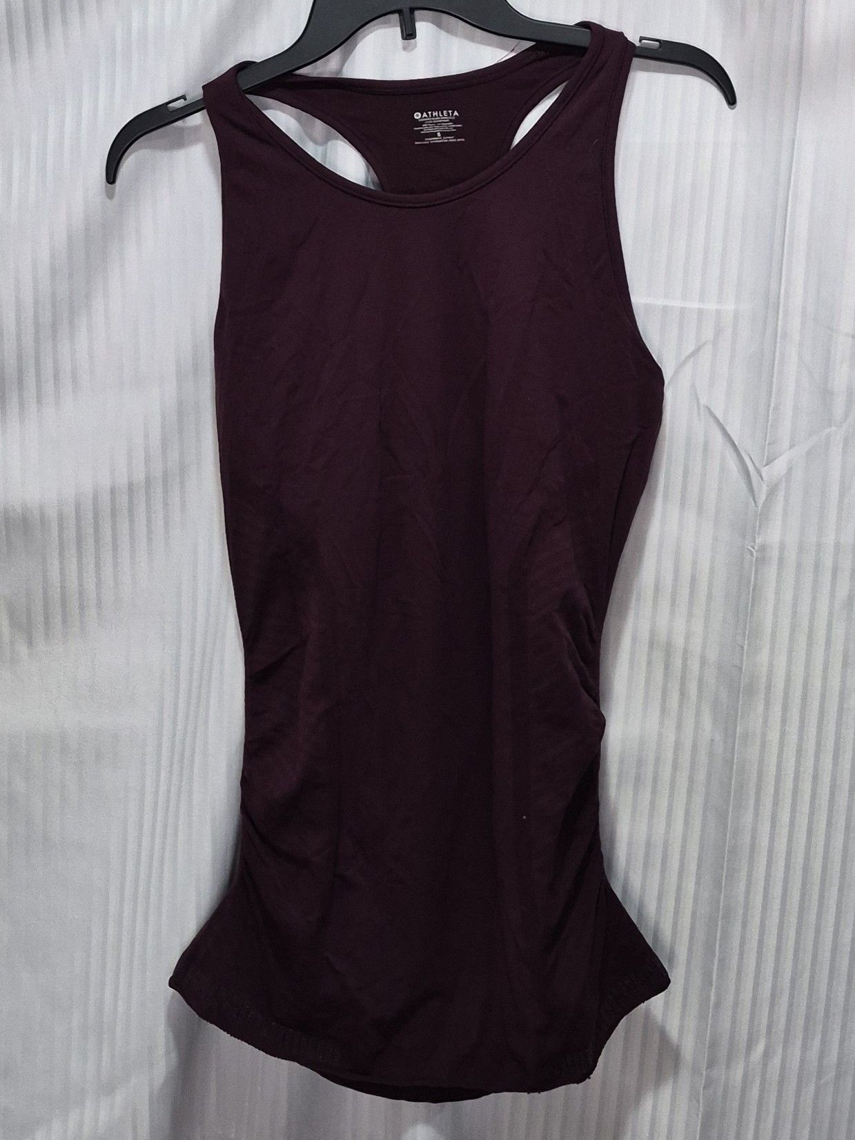 Athleta Athleta Women's Small Racerback Tank Top - Plum Size S / US 4 / IT 40 - 2 Thumbnail