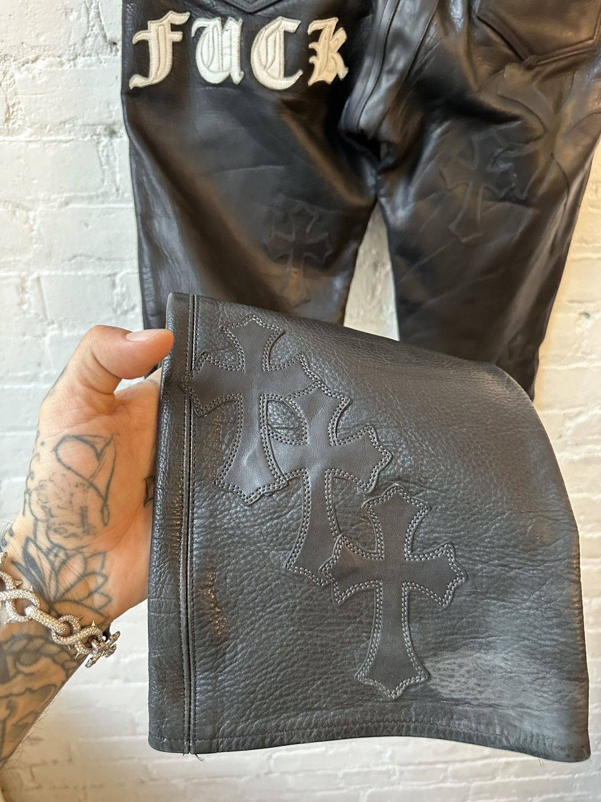 Chrome Hearts Chrome Hearts 2000s FUCK leather Cross Patch jeans 31 32 33 Size US 32 / EU 48 - 1 Thumbnail